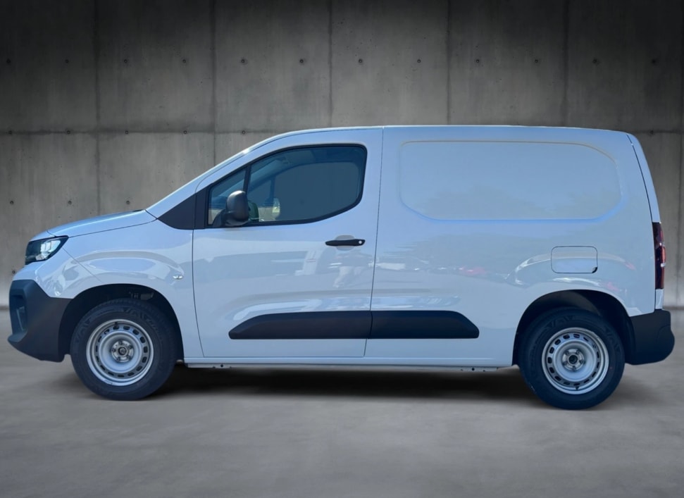 PEUGEOT Partner 1.5 Blue HDi Standard 650kg-image-2