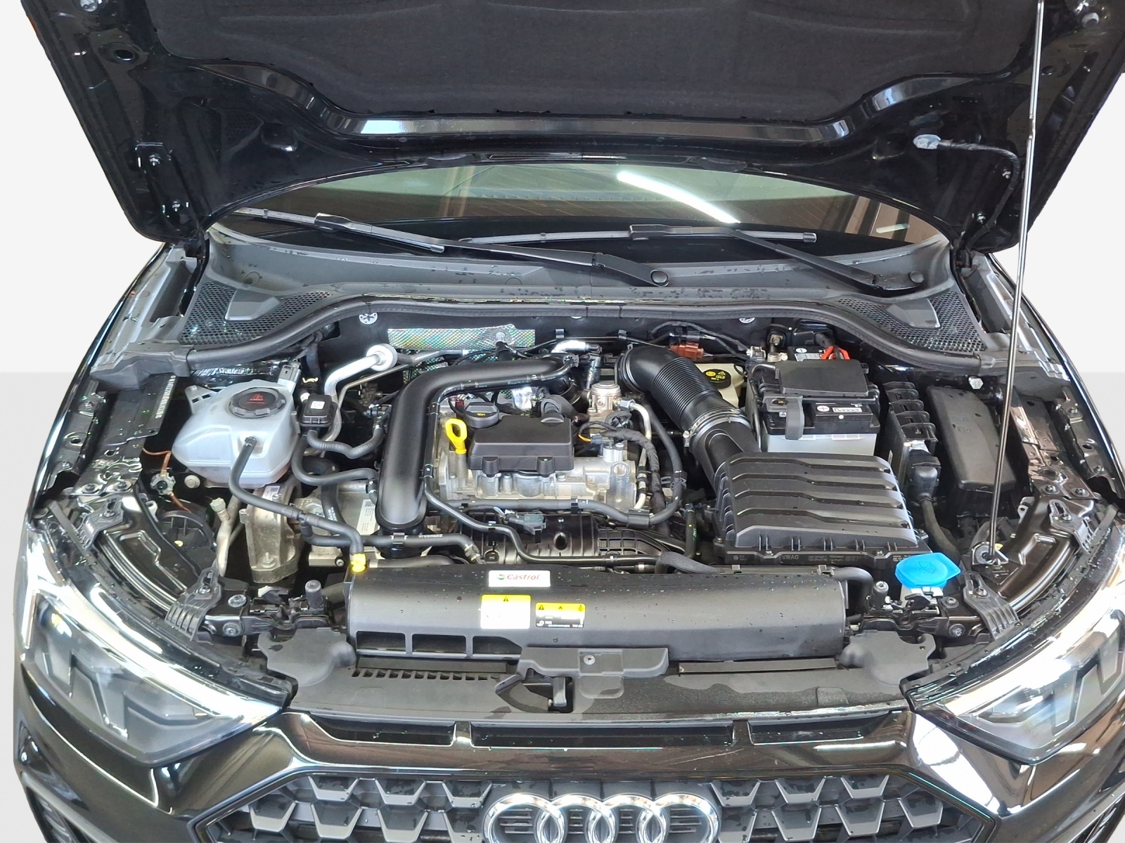 AUDI A1 Sportback 30 TFSI S Line Attraction S-tronic-image-15