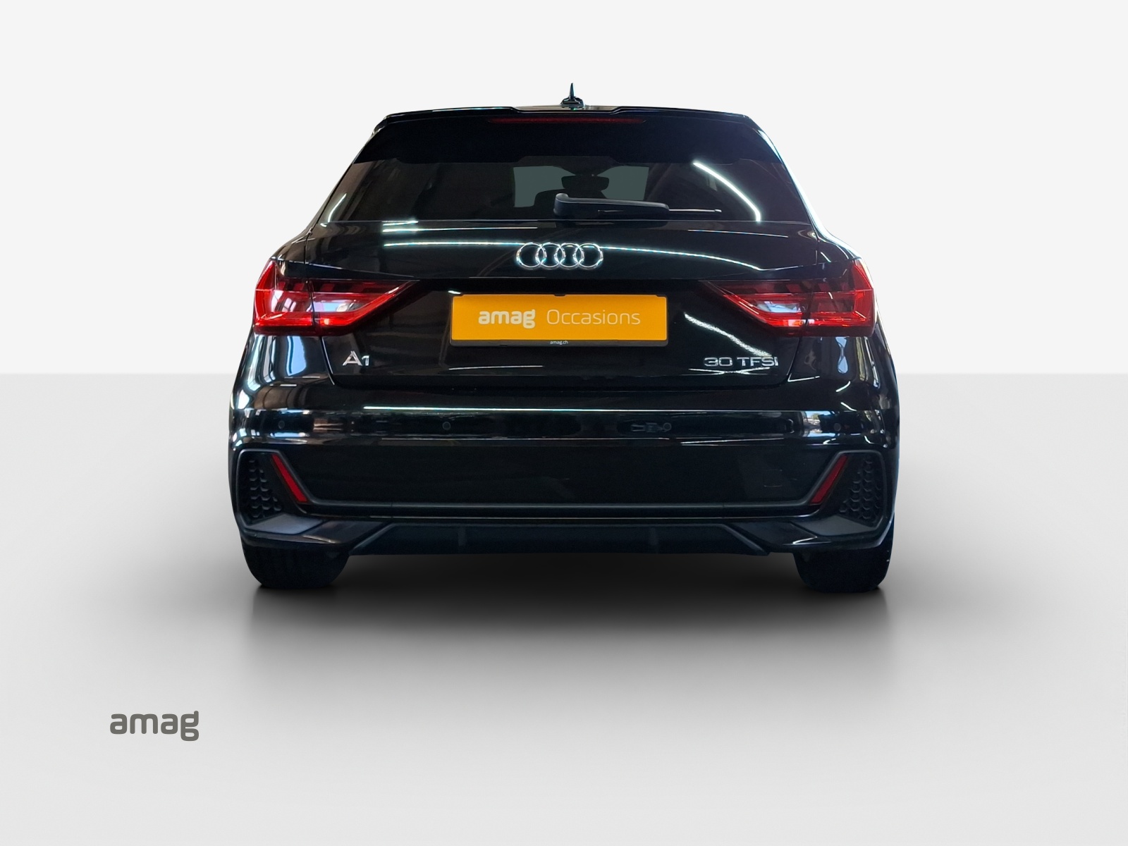 AUDI A1 Sportback 30 TFSI S Line Attraction S-tronic-image-3