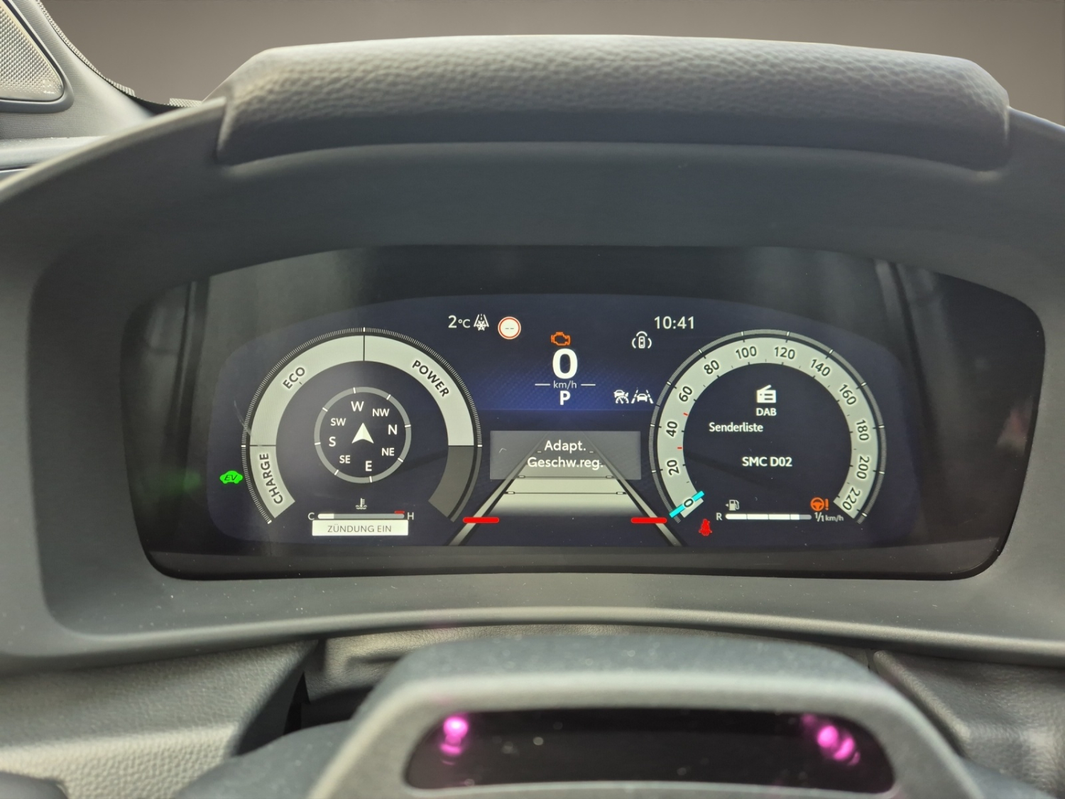 TOYOTA C-HR 2.0 HEV GR Sport Premiere 4x4-image-13