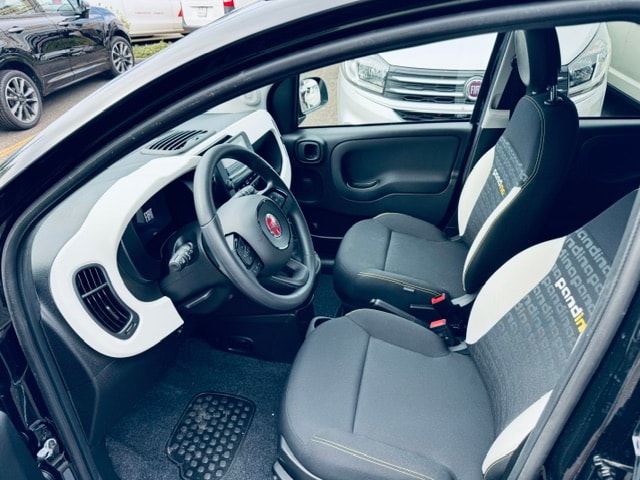 FIAT Pandina 1.0 MHEV Cross-image-1