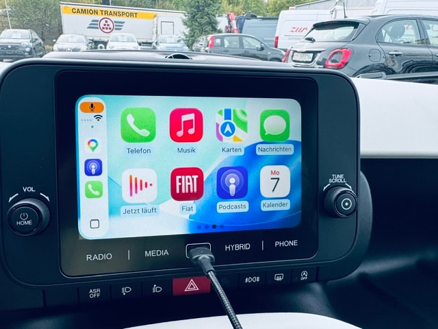 FIAT Pandina 1.0 MHEV Cross-image-3