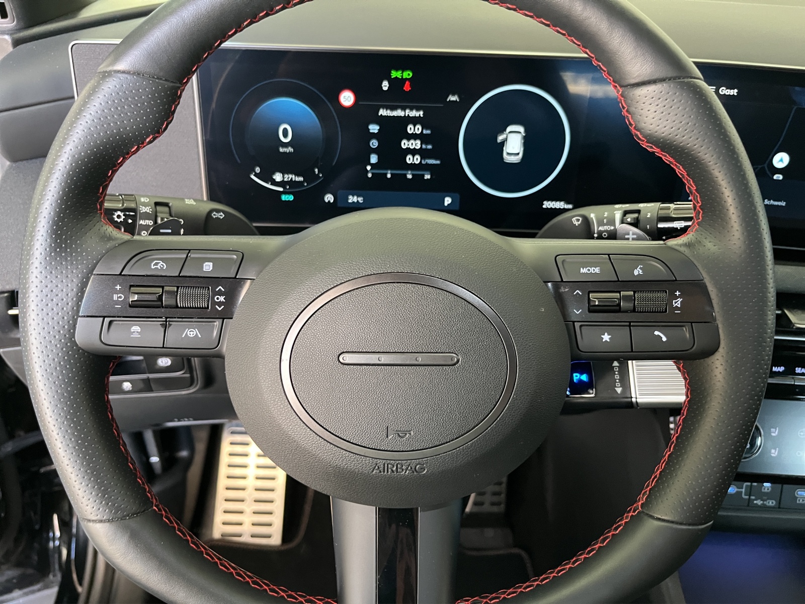 HYUNDAI Tucson 1.6 TGDI 48V N Line LUX pack 4WD DCT-image-9