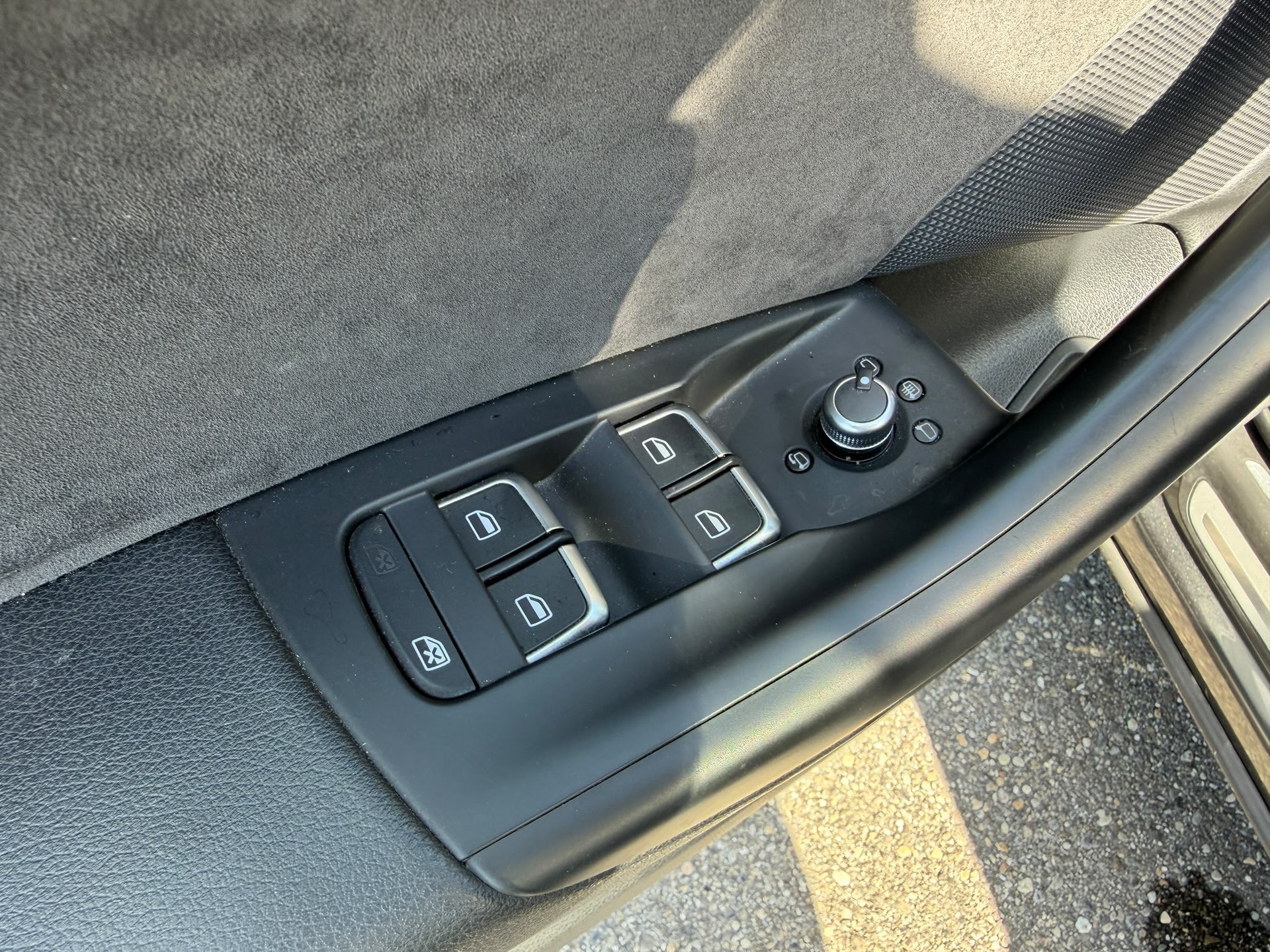 AUDI RS Q3 2.5 TFSI quattro S-tronic-image-12