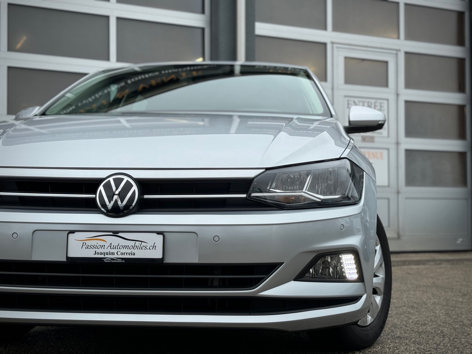 VW Polo 1.0 TSI BMT Comfortline - Véhicule Suisse (CH)-image-4