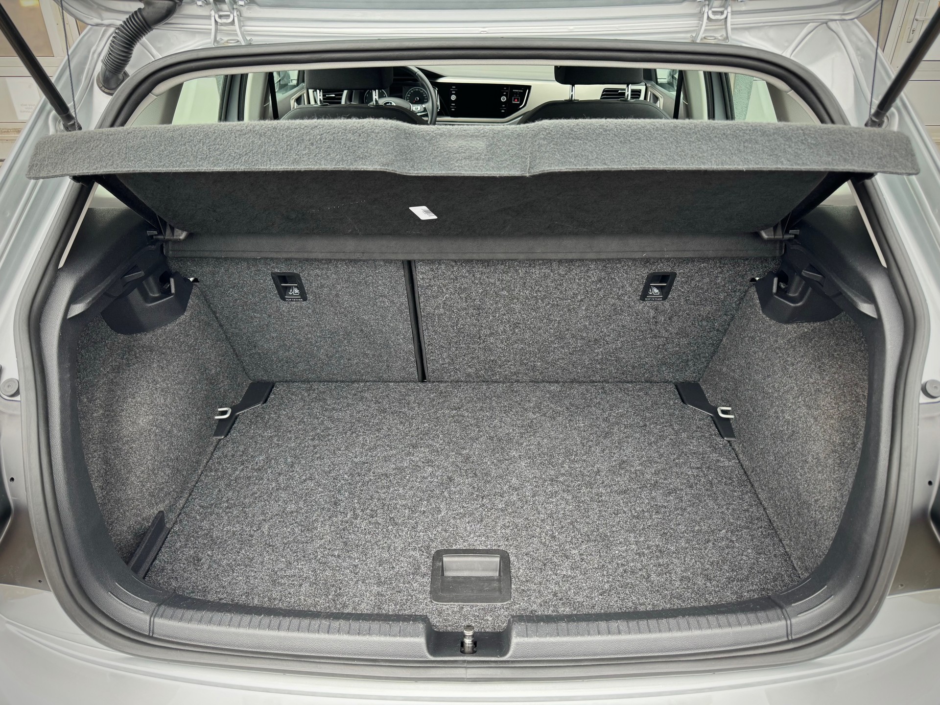 VW Polo 1.0 TSI BMT Comfortline - Véhicule Suisse (CH)-image-15