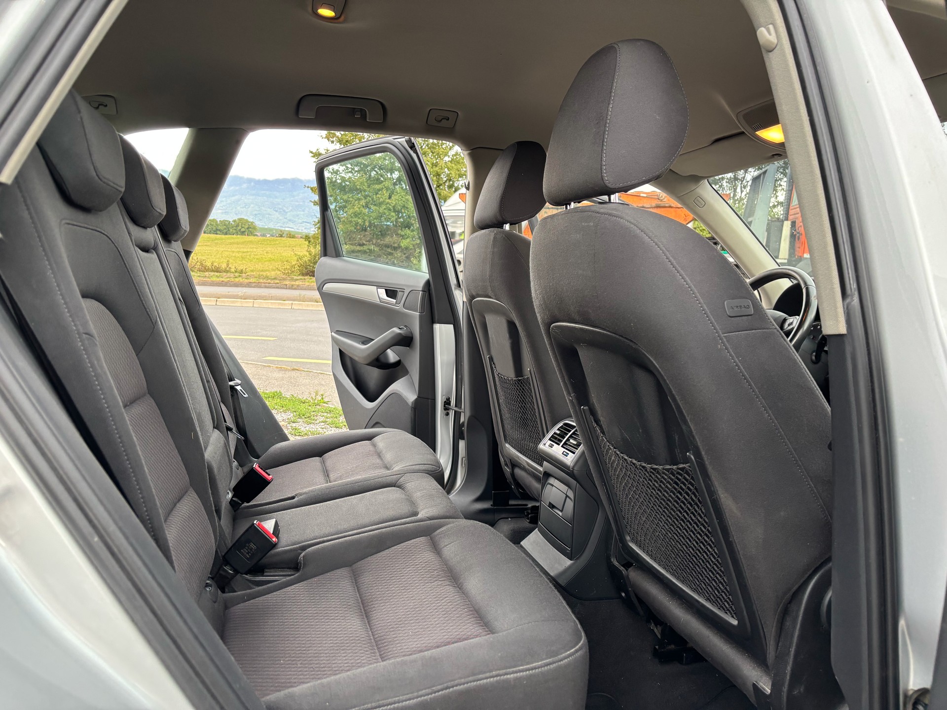 AUDI Q5 2.0 TFSI quattro S-tronic ***Prix Fixe***-image-10