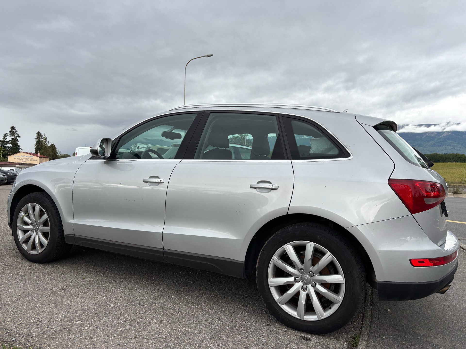 AUDI Q5 2.0 TFSI quattro S-tronic ***Prix Fixe***-image-3