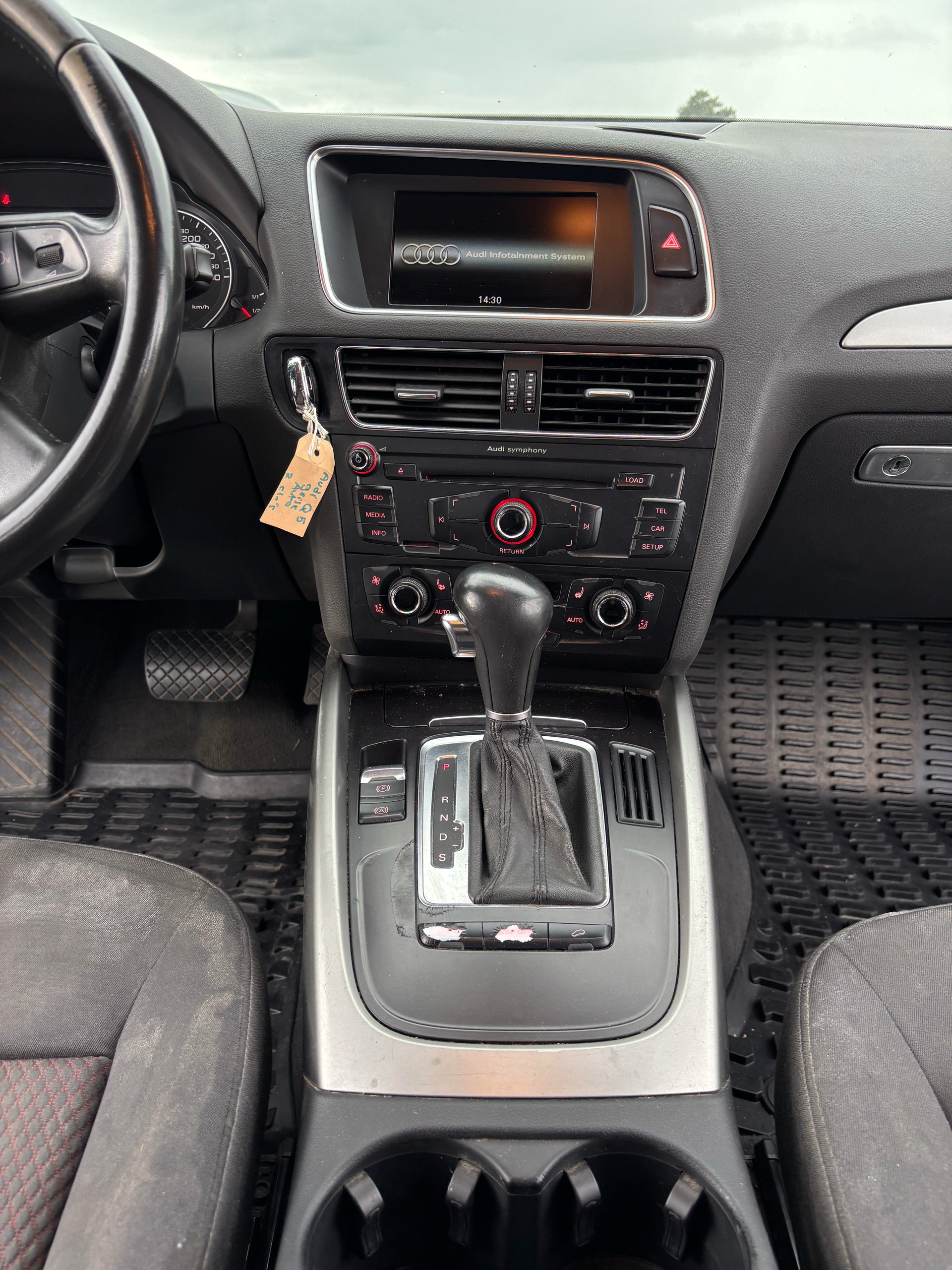 AUDI Q5 2.0 TFSI quattro S-tronic ***Prix Fixe***-image-6