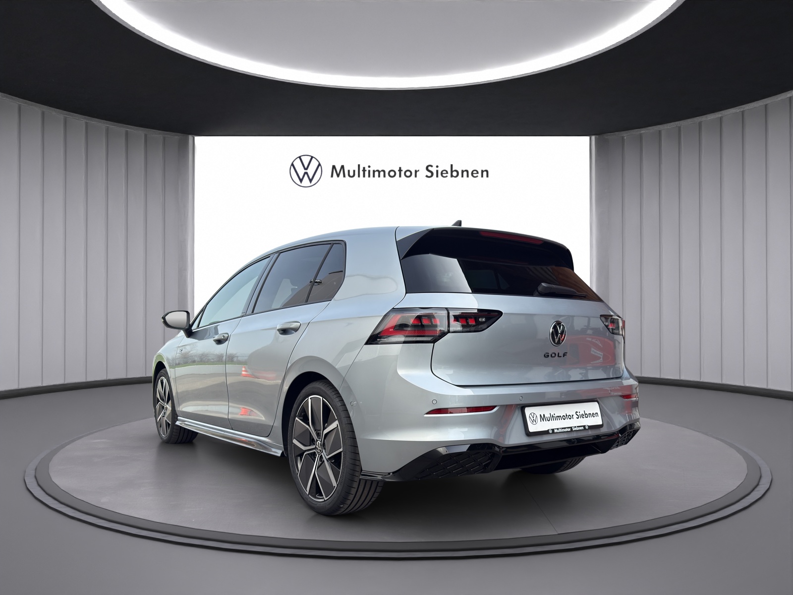 VW Golf 1.5 e TSI mHEV R-Line DSG-image-2
