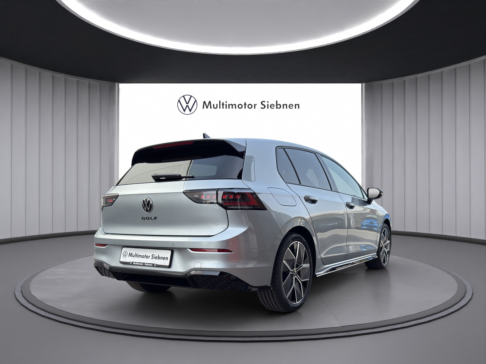 VW Golf 1.5 e TSI mHEV R-Line DSG-image-4
