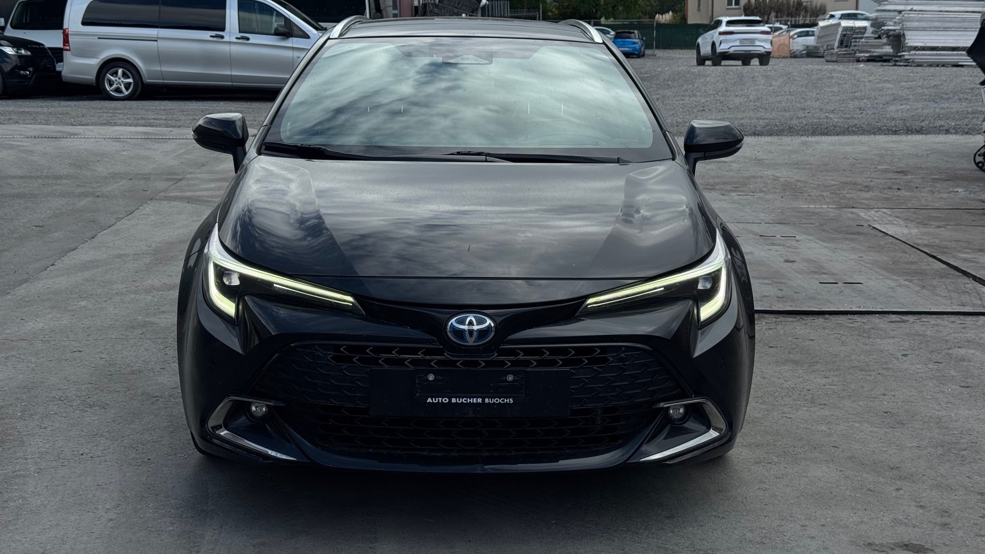 TOYOTA Corolla Touring Sports 2.0 HSD Premium e-CVT-image-1