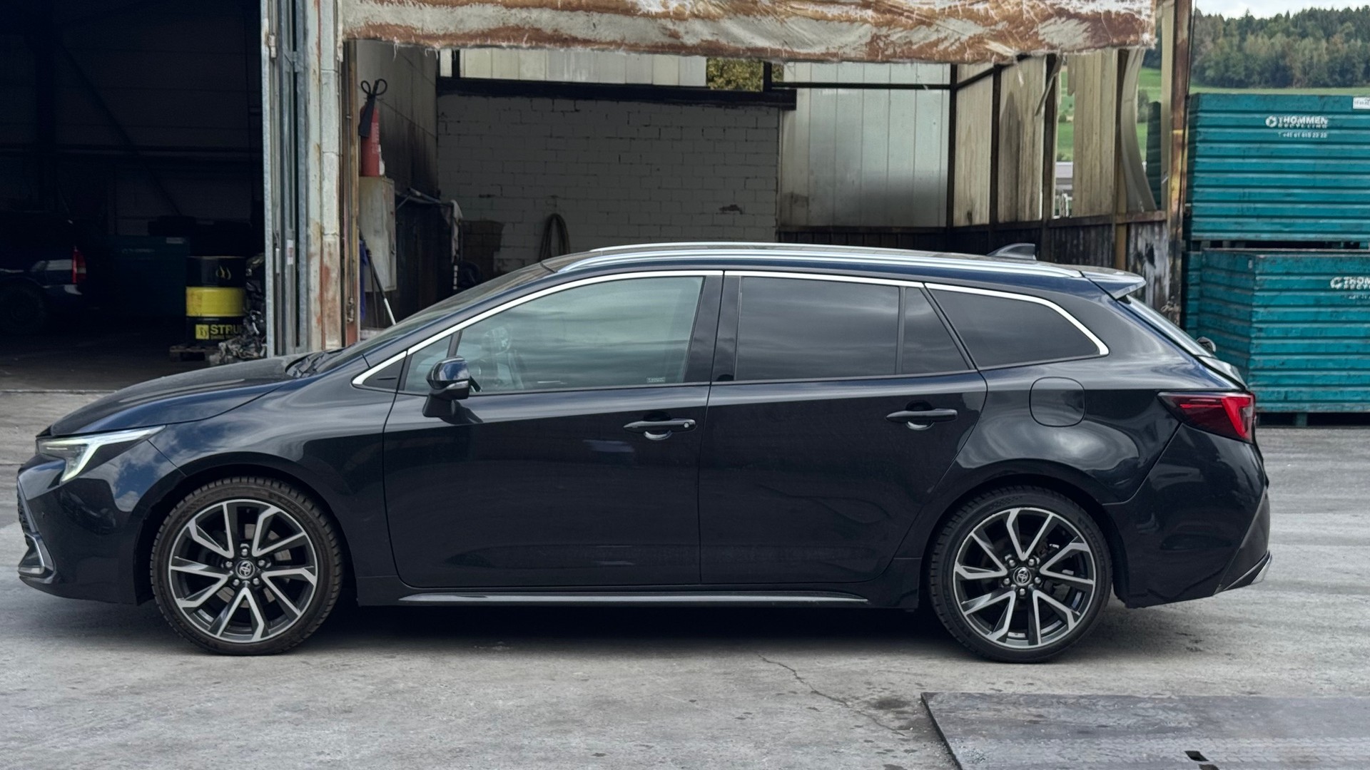 TOYOTA Corolla Touring Sports 2.0 HSD Premium e-CVT-image-7