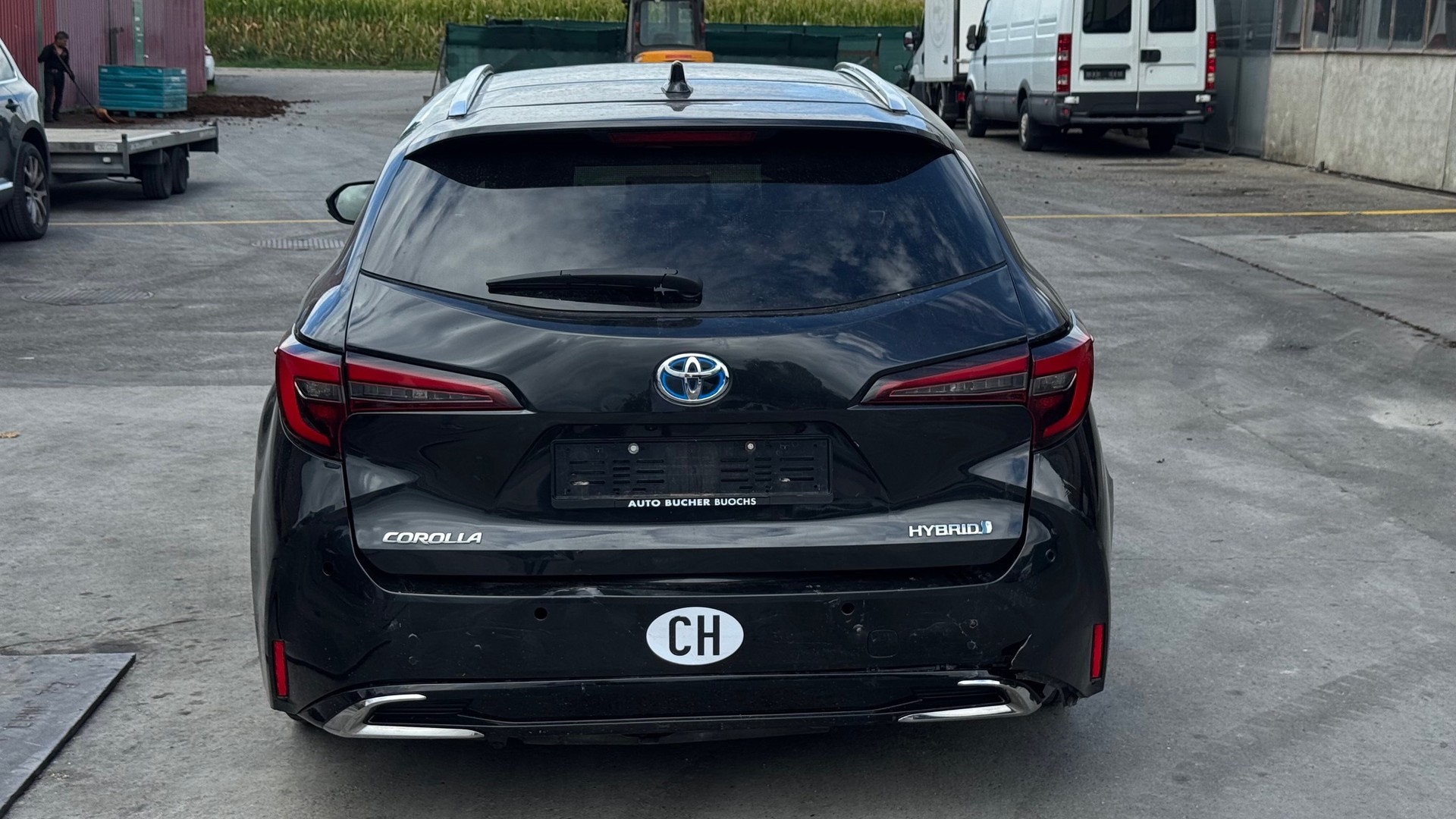 TOYOTA Corolla Touring Sports 2.0 HSD Premium e-CVT-image-5