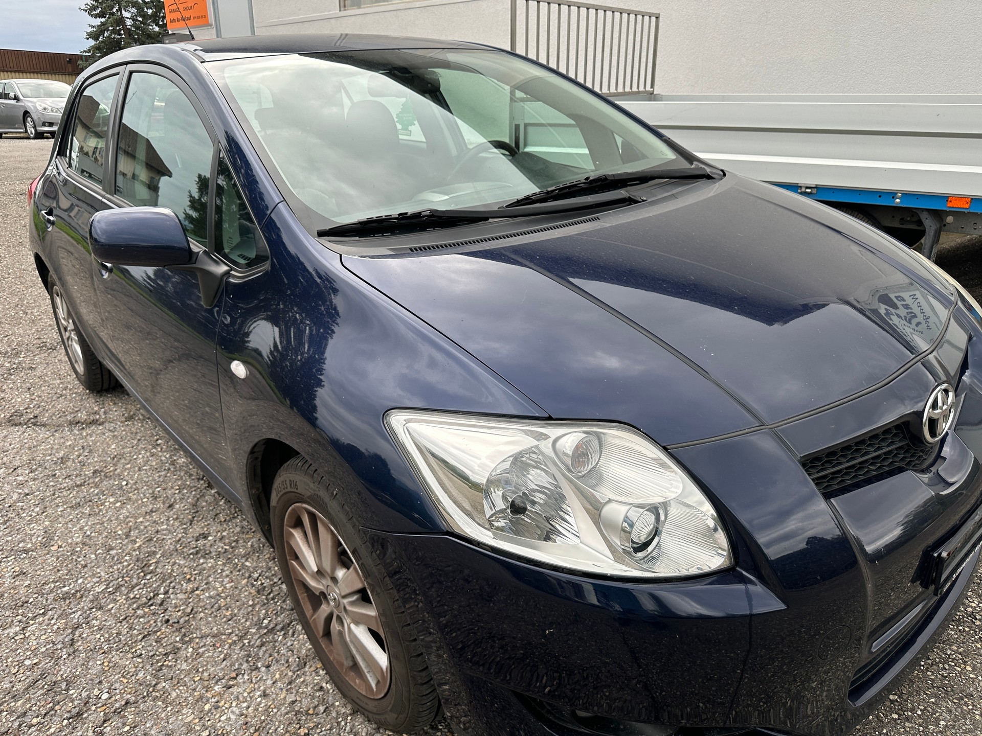 TOYOTA Auris 1.6 Linea Luna-image-1
