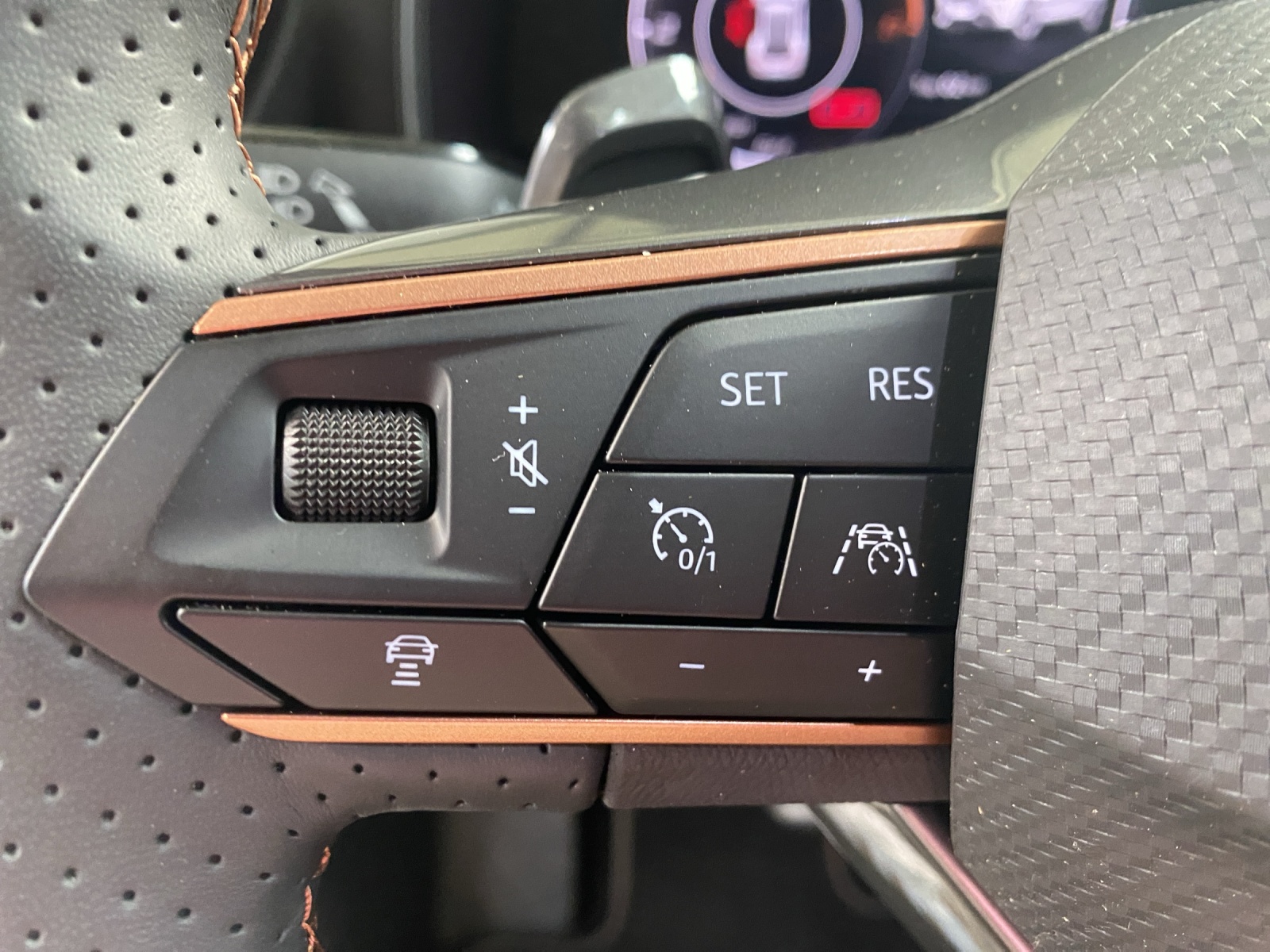 CUPRA Formentor 1.5 TSI Inicio DSG-image-13