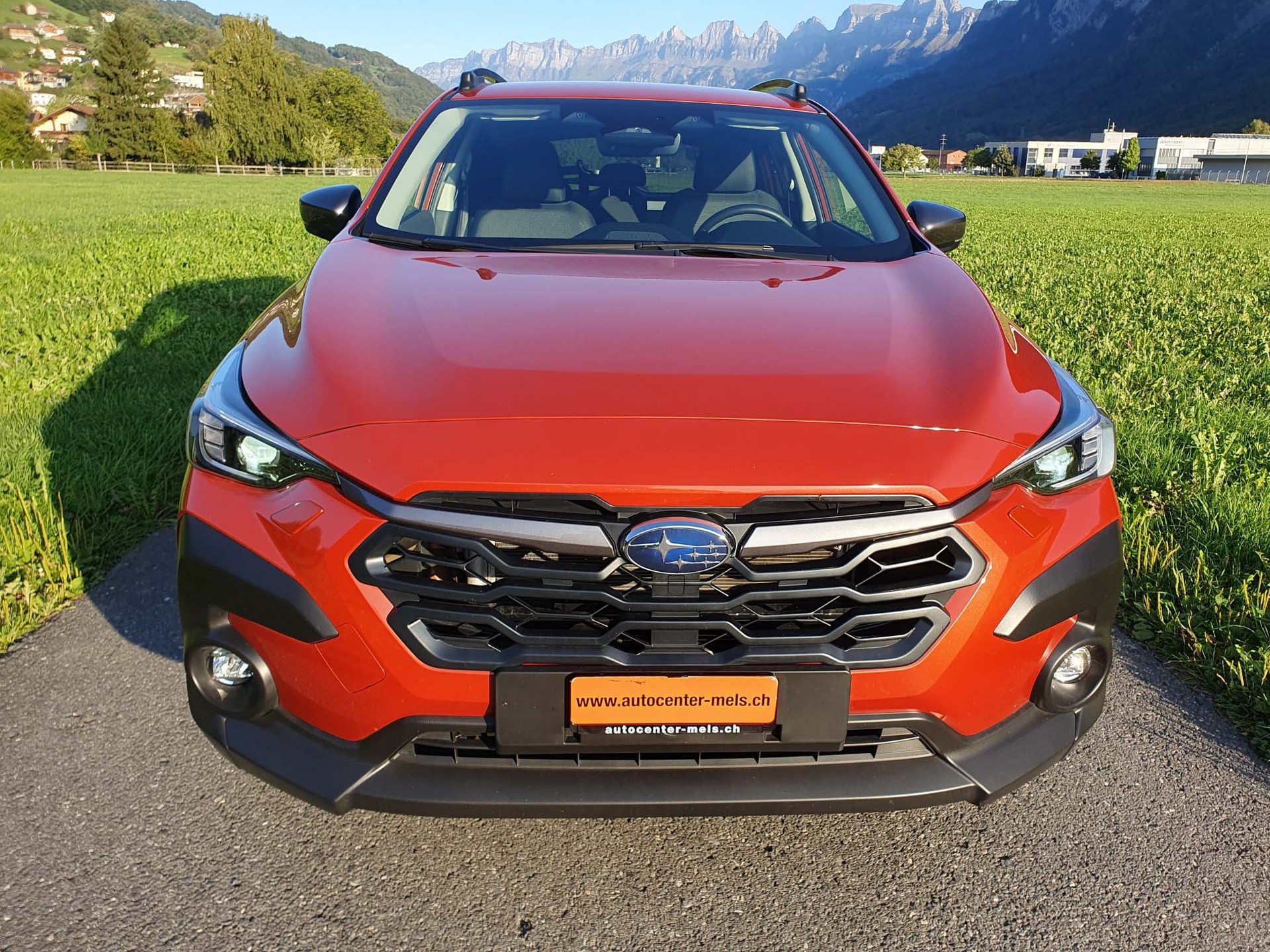 SUBARU Crosstrek 2.0i e-Boxer Swiss + 4x4-image-2