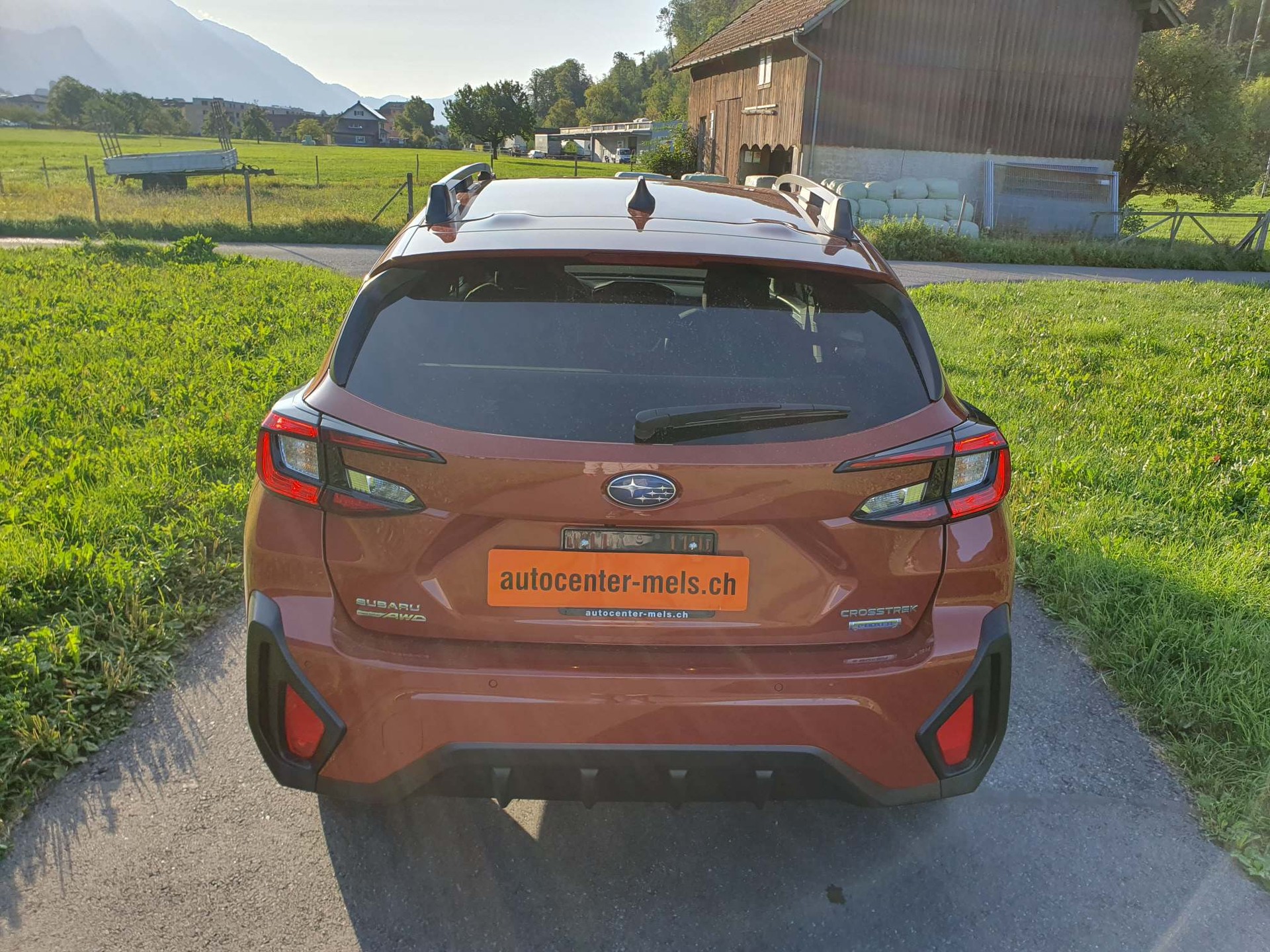 SUBARU Crosstrek 2.0i e-Boxer Swiss + 4x4-image-5