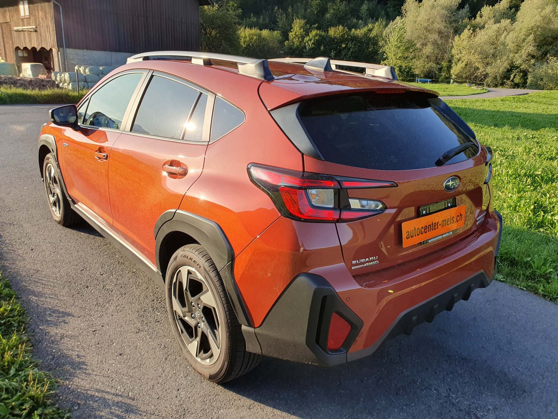 SUBARU Crosstrek 2.0i e-Boxer Swiss + 4x4-image-4