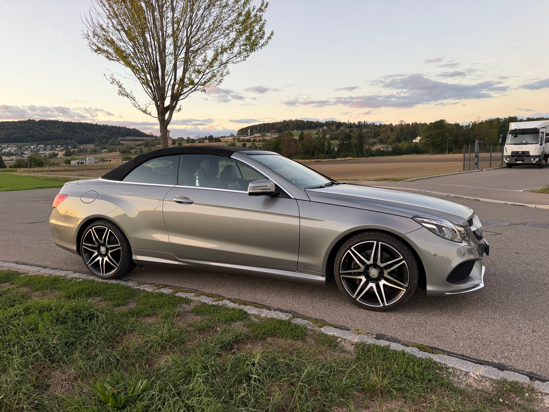 MERCEDES-BENZ E 400 7G-Tronic*** AMG LINE***360°-Kamera-image-22
