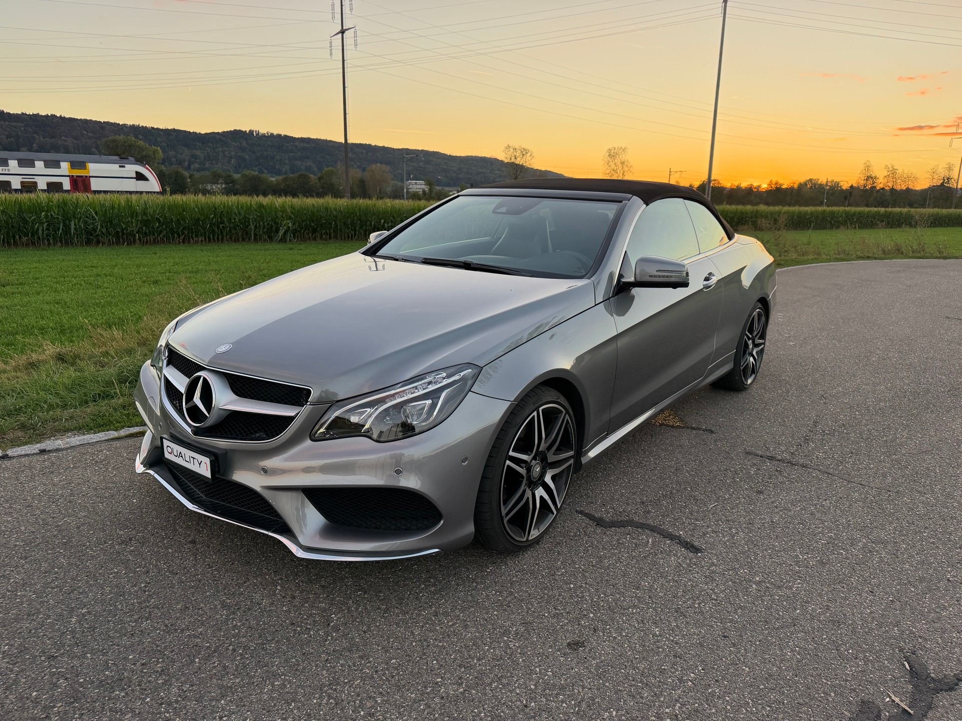 MERCEDES-BENZ E 400 7G-Tronic*** AMG LINE***360°-Kamera-image-16