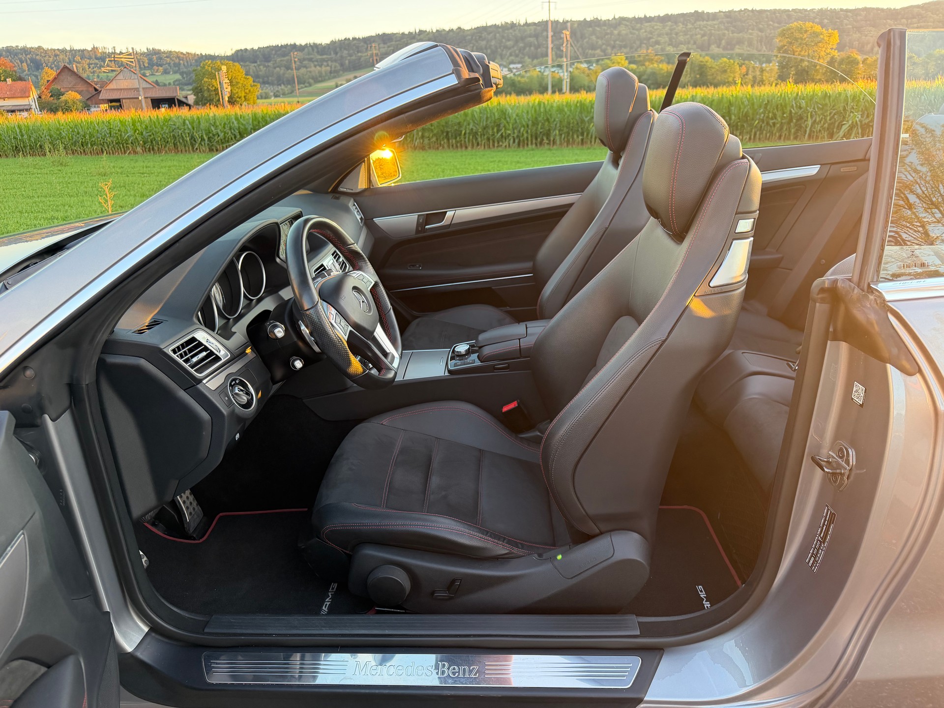 MERCEDES-BENZ E 400 7G-Tronic*** AMG LINE***360°-Kamera-image-31