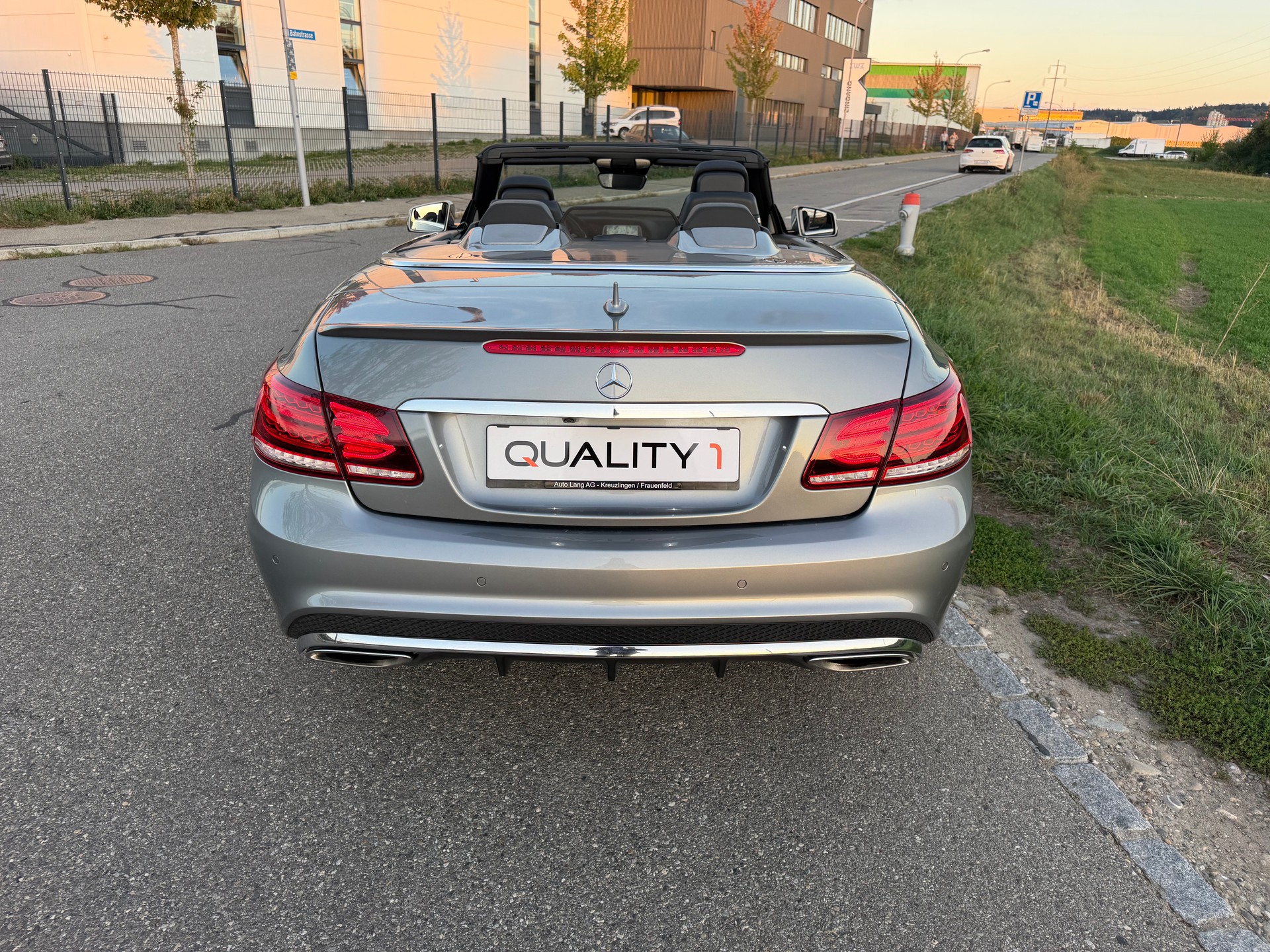 MERCEDES-BENZ E 400 7G-Tronic*** AMG LINE***360°-Kamera-image-13