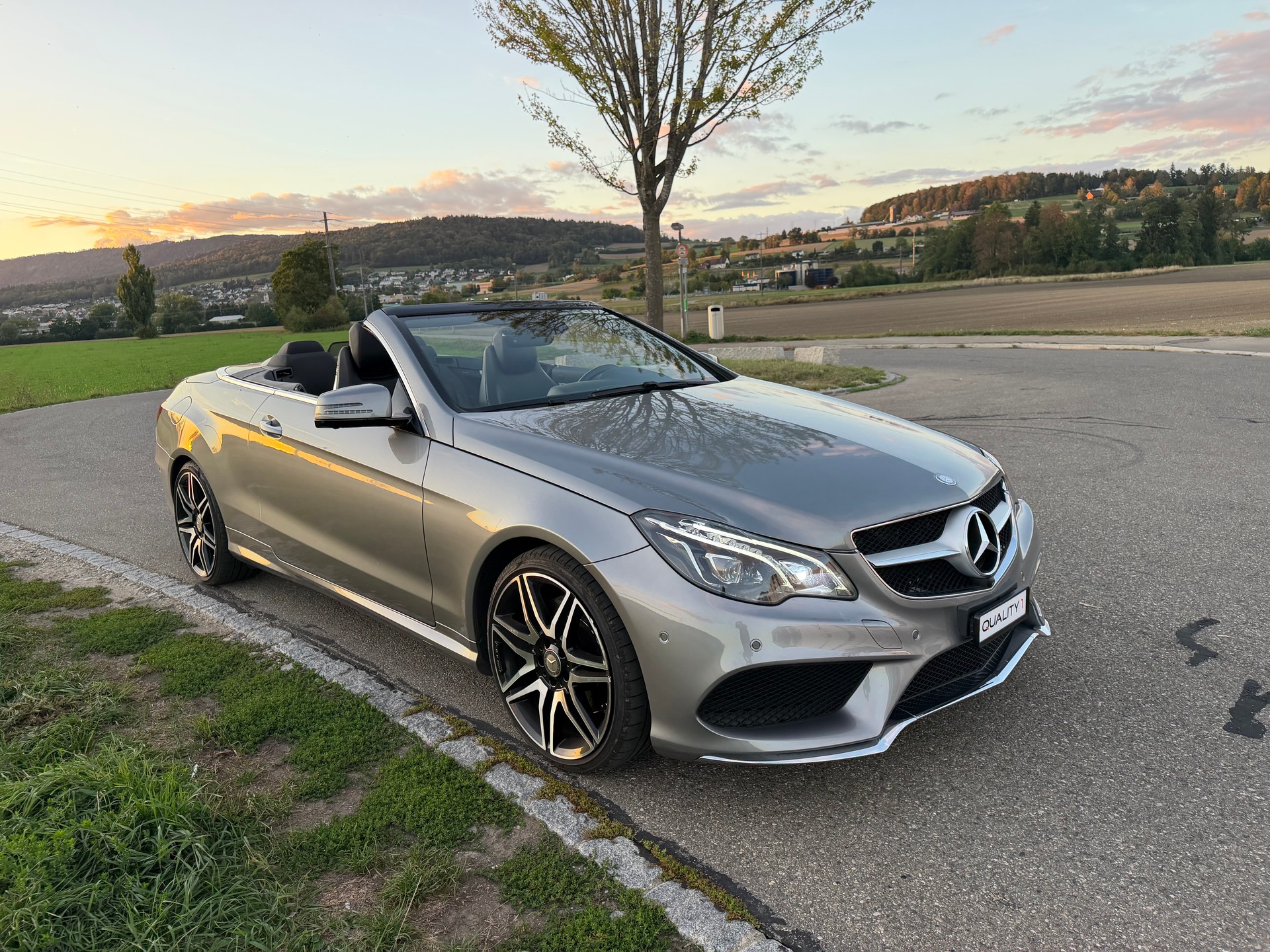 MERCEDES-BENZ E 400 7G-Tronic*** AMG LINE***360°-Kamera-image-4
