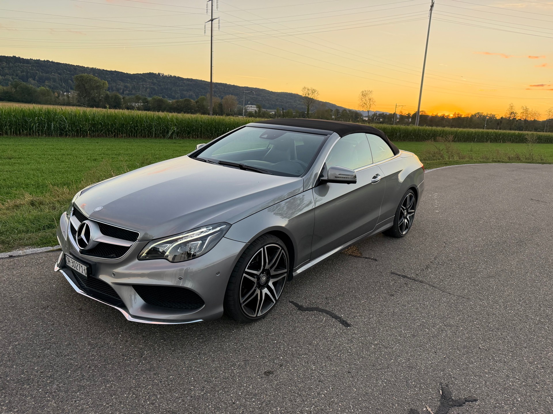 MERCEDES-BENZ E 400 7G-Tronic*** AMG LINE***360°-Kamera-image-18