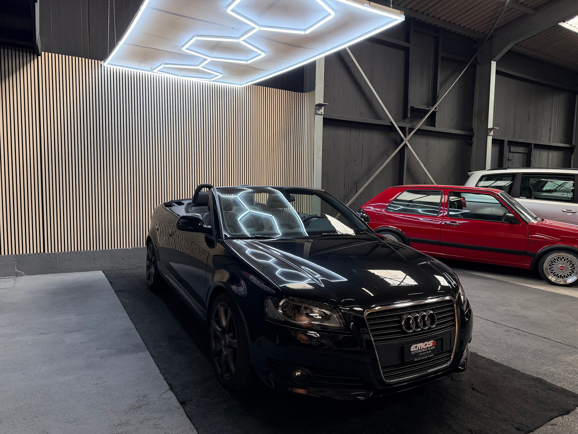 AUDI A3 Cabriolet 1.8 TFSI Attraction S-tronic S-Line-image-2