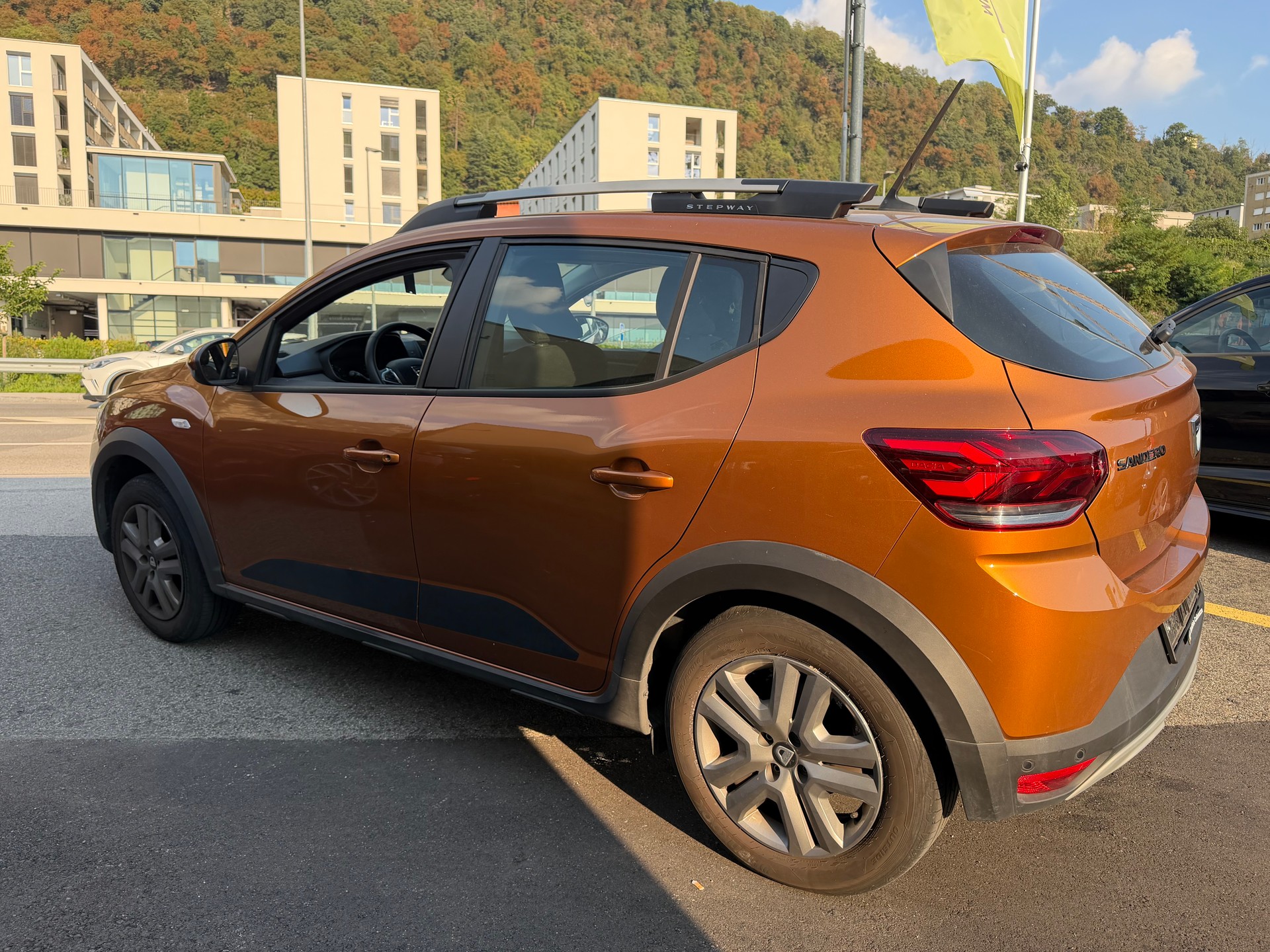 DACIA Sandero Stepway TCe 90 Comfort-image-3