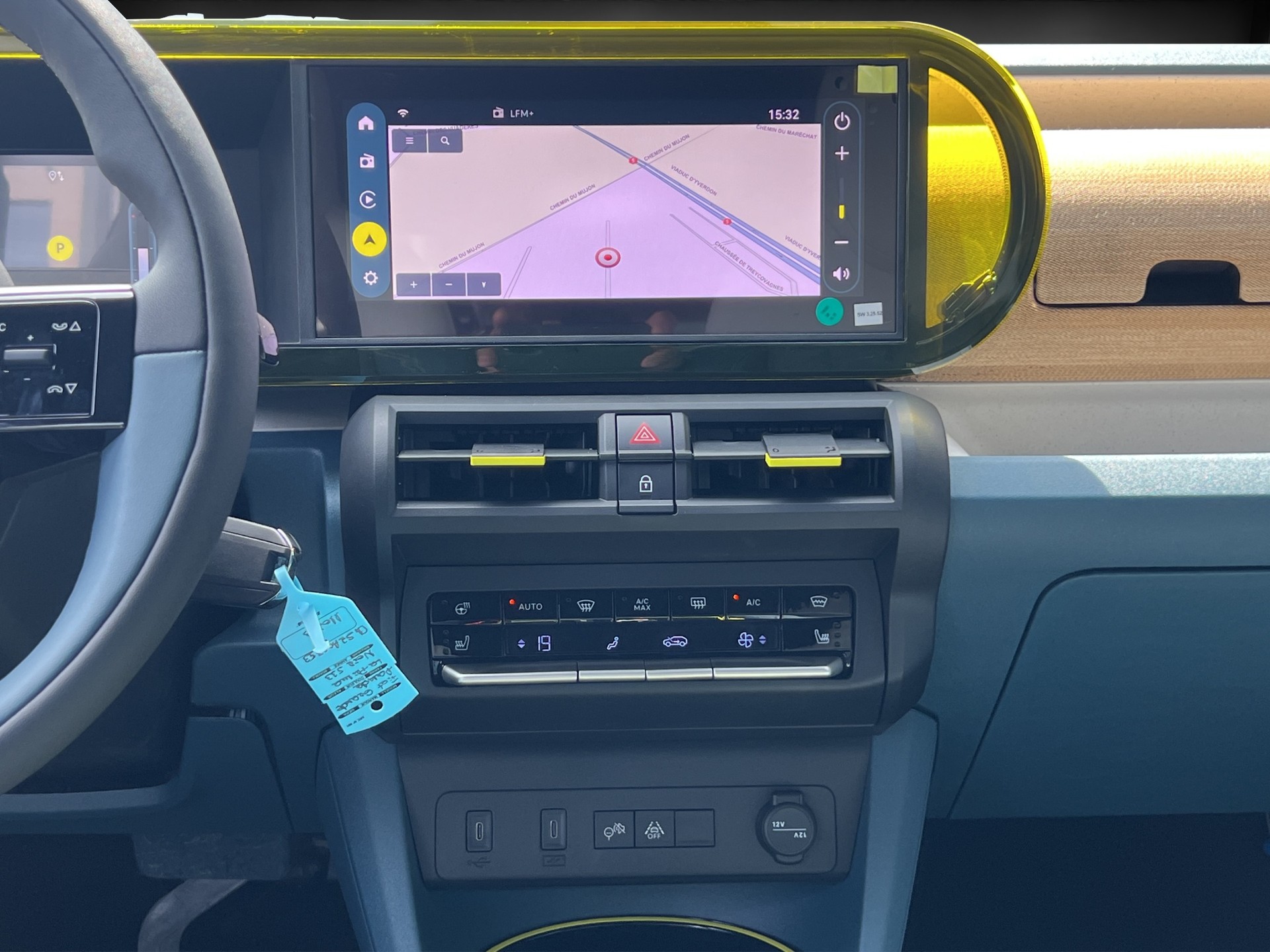 FIAT Grande Panda MHEV La Prima-image-10