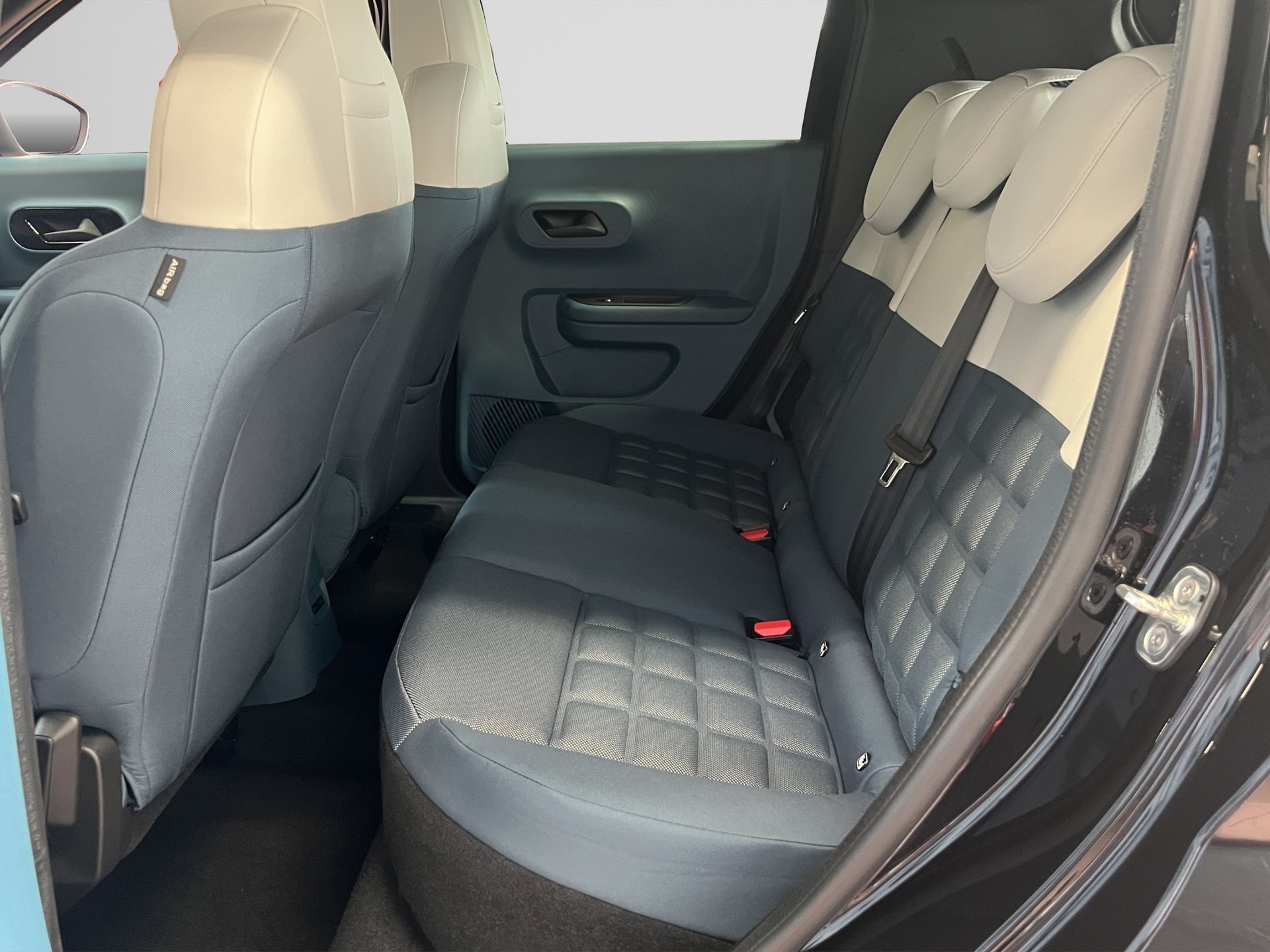 FIAT Grande Panda MHEV La Prima-image-12