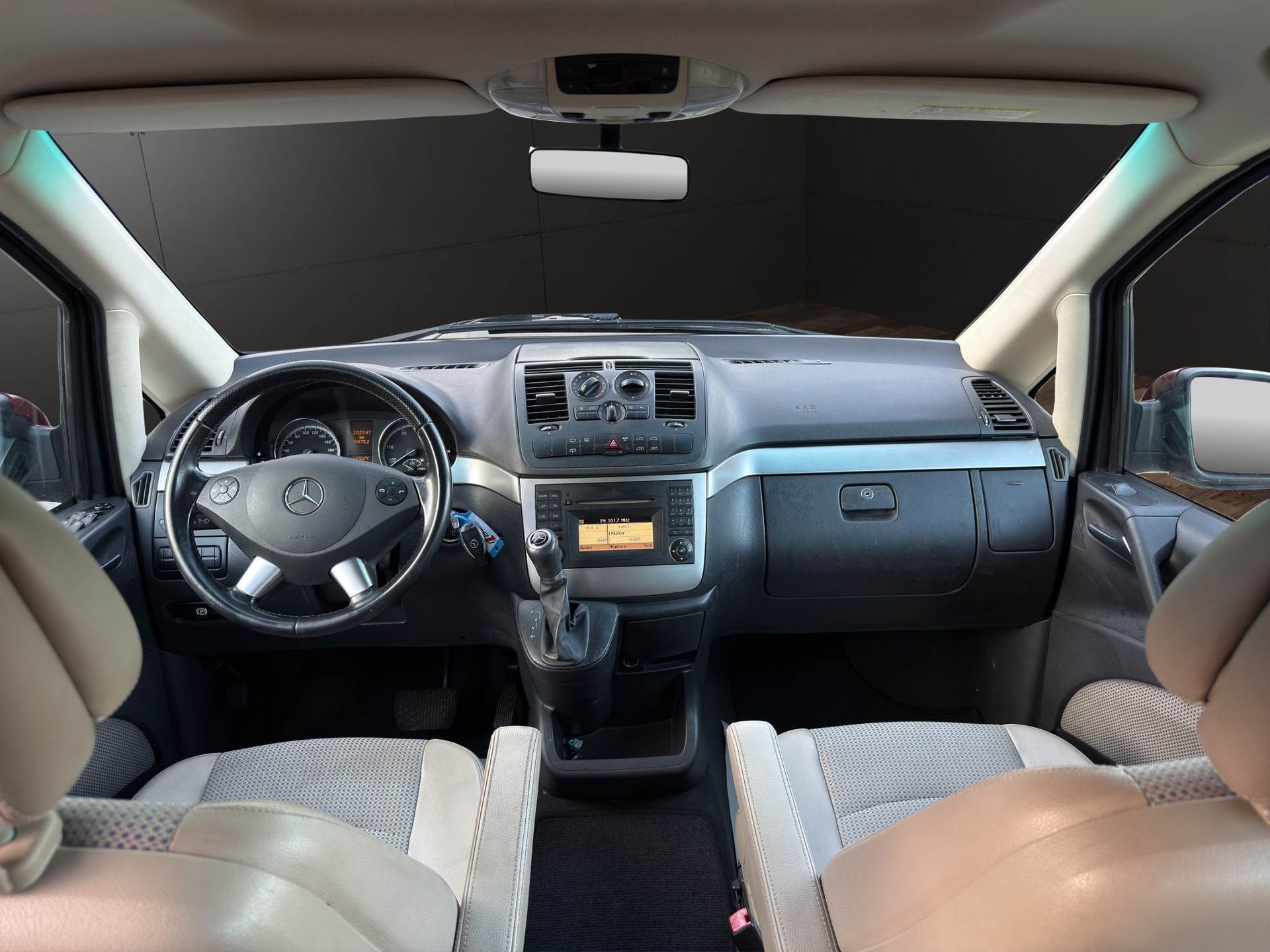 MERCEDES-BENZ Viano 2.2 CDI Blue Eff. Trend Ed. EL 4Matic A-image-3