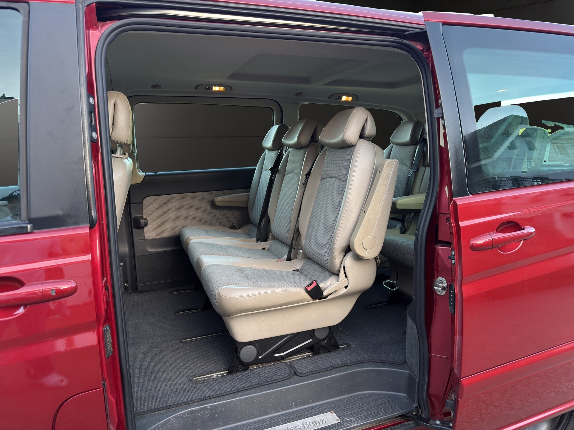 MERCEDES-BENZ Viano 2.2 CDI Blue Eff. Trend Ed. EL 4Matic A-image-11