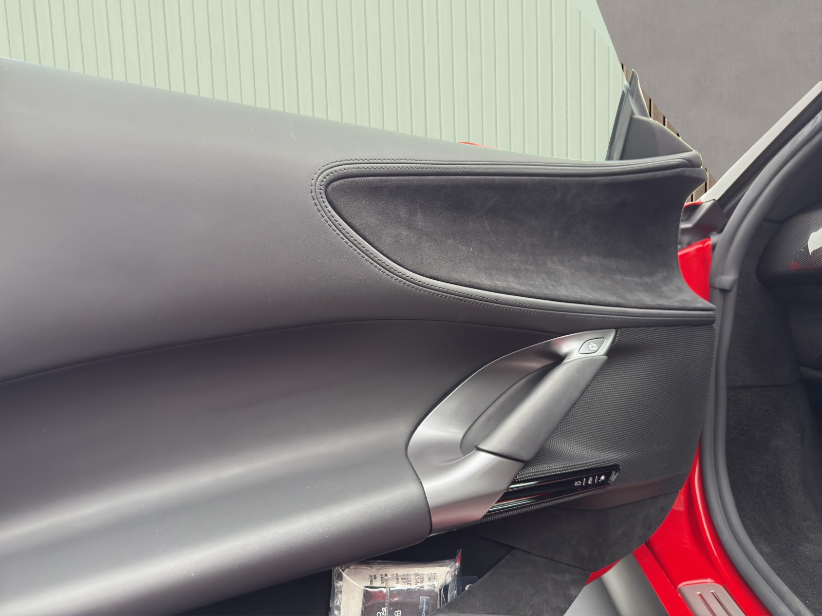 FERRARI SF90 Stradale-image-11