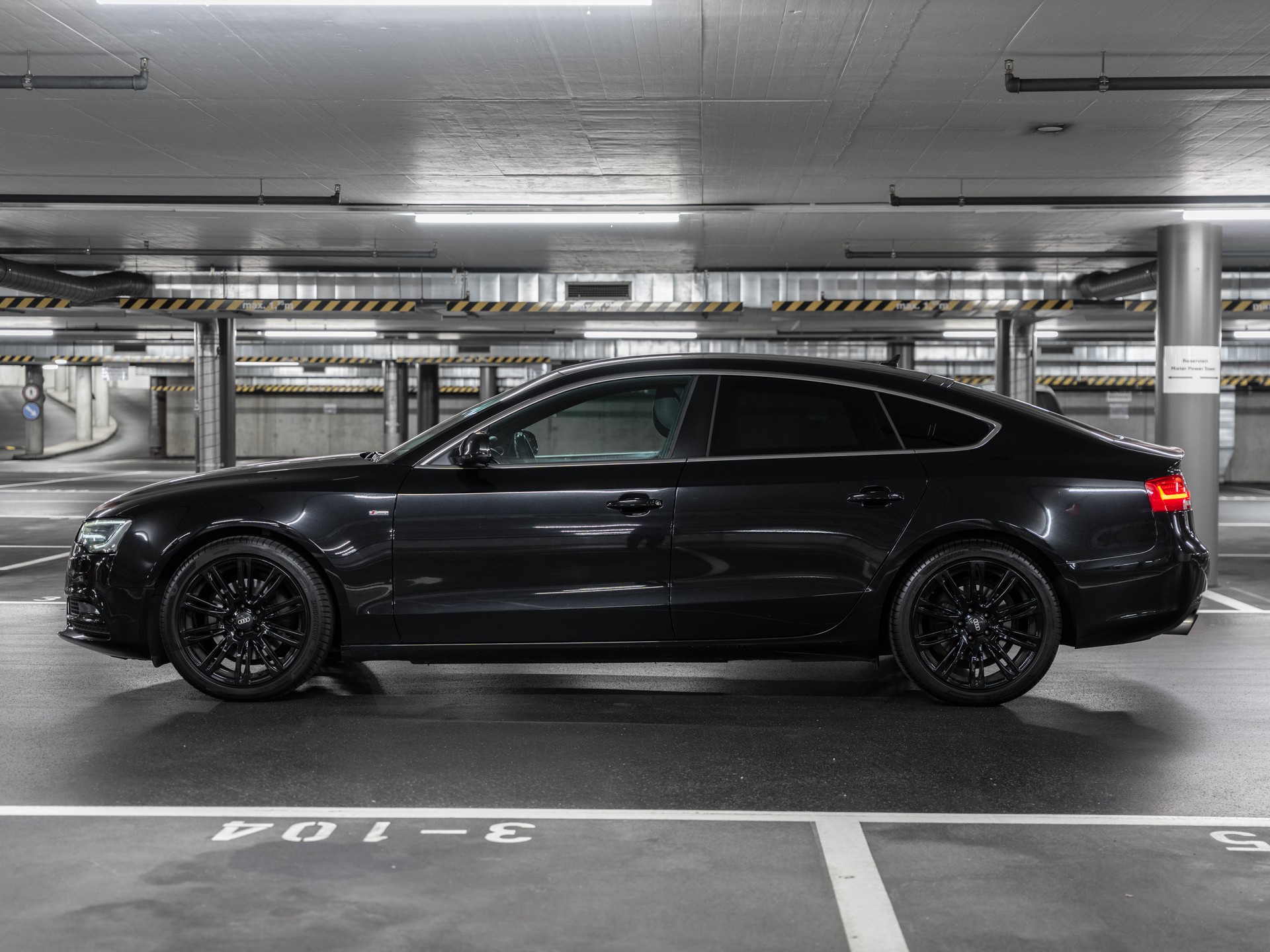 AUDI A5 Sportback 2.0 TFSI quattro S-tronic-image-5