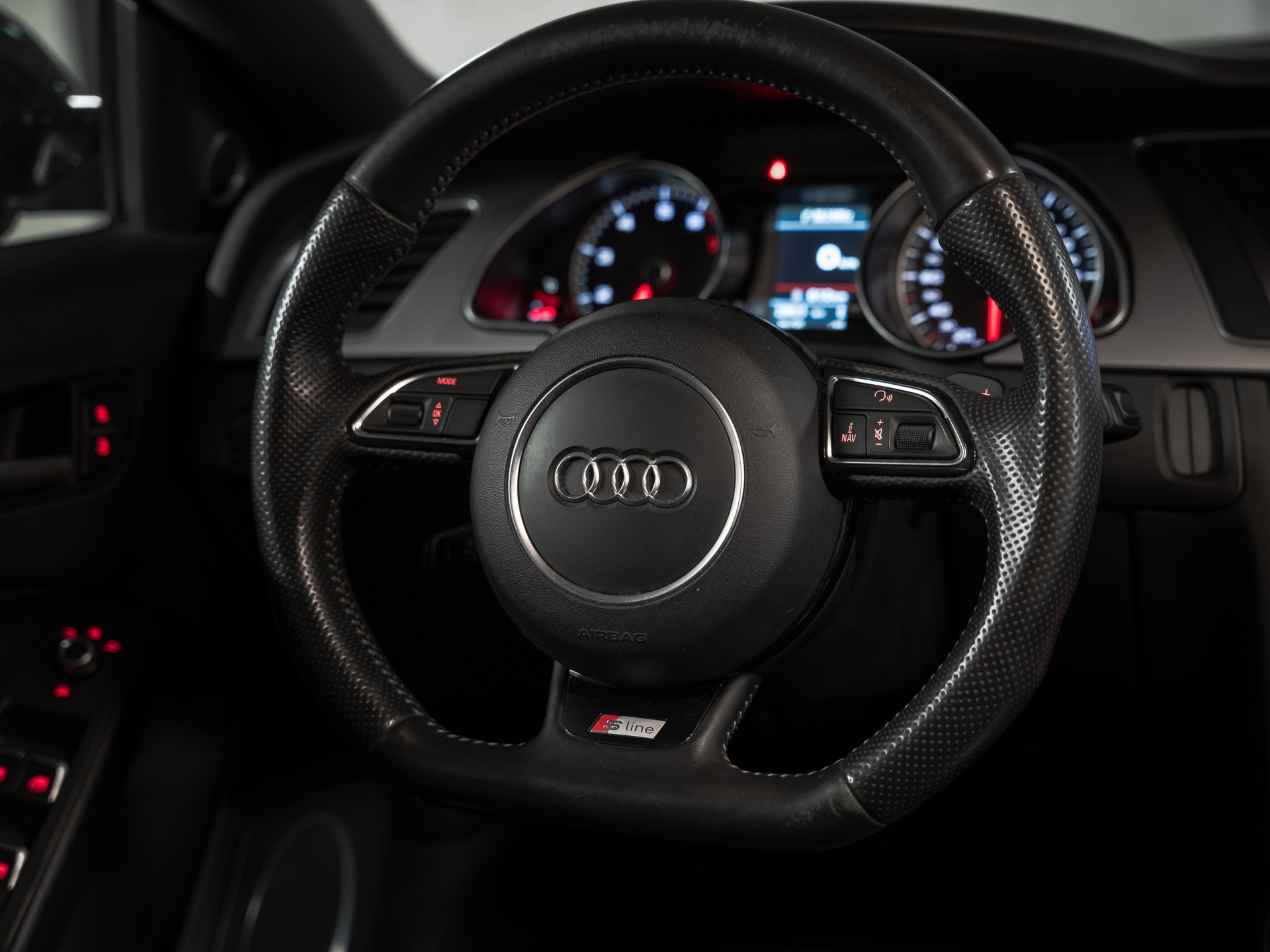 AUDI A5 Sportback 2.0 TFSI quattro S-tronic-image-15