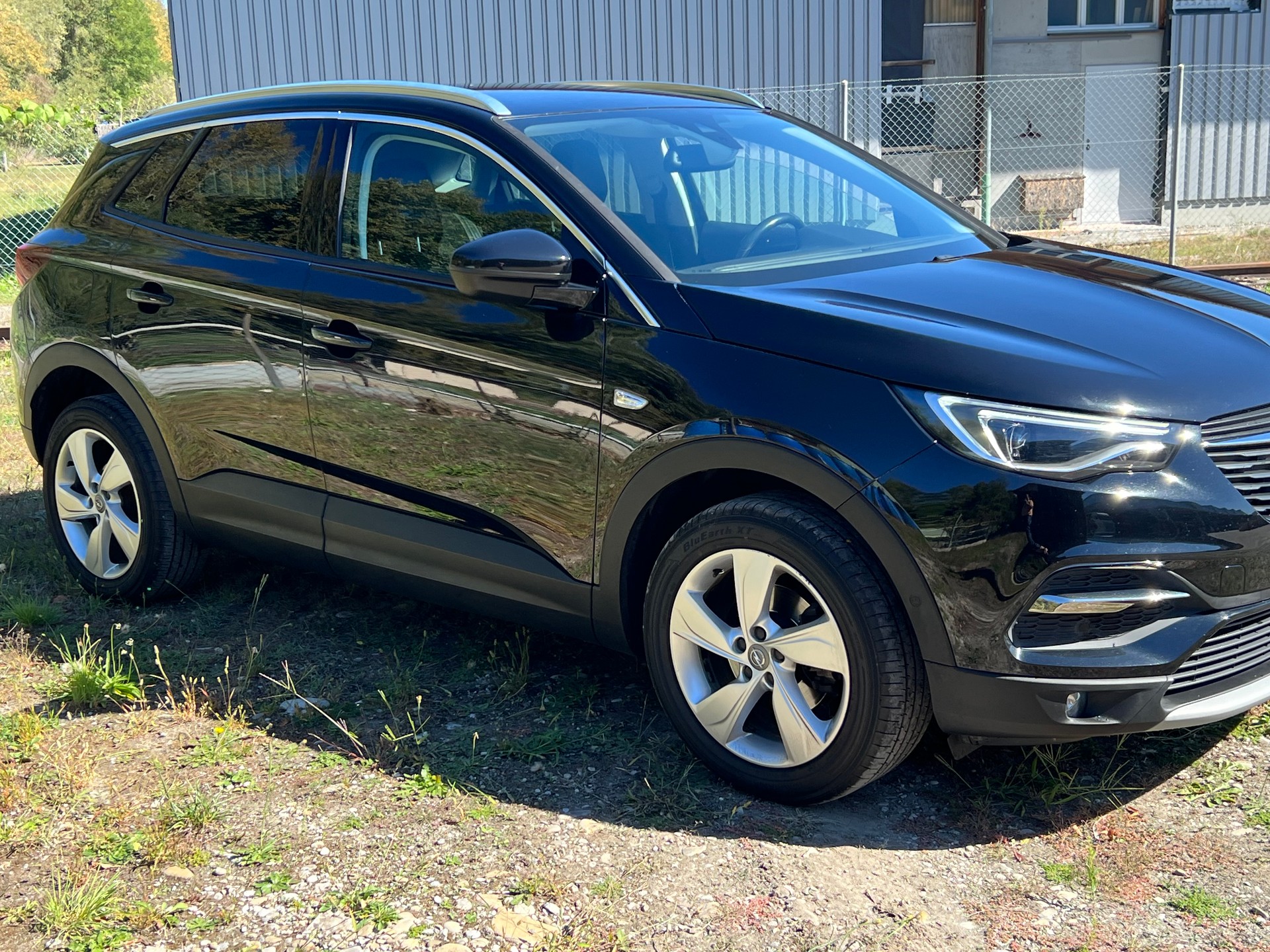 OPEL Grandland X 1.2i TP Excellence Automatik-image-3