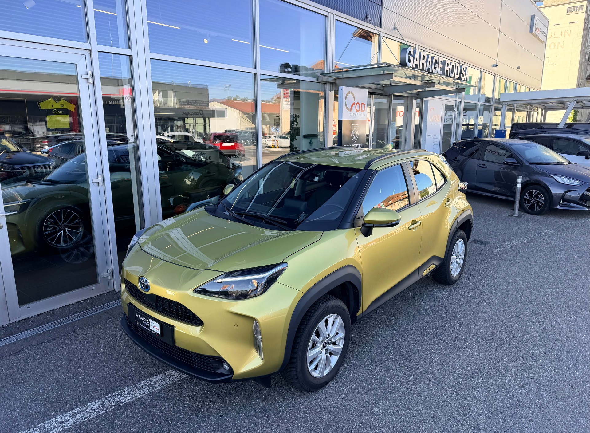 TOYOTA Yaris Cross 1.5 Comfort AWDi e-CVT-image-25