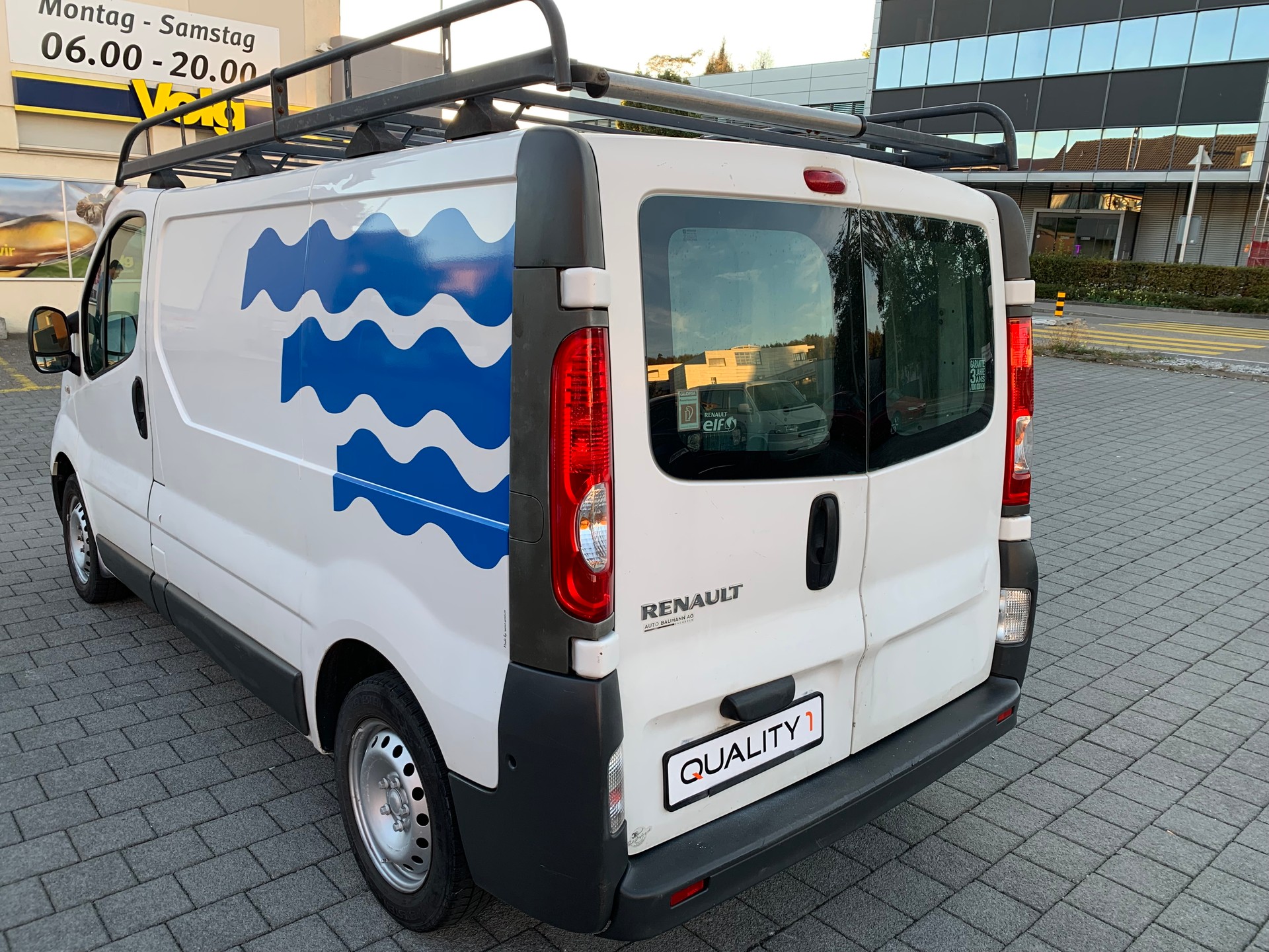 RENAULT Trafic 2.0 dCi 90 2.7t L1H1-image-3