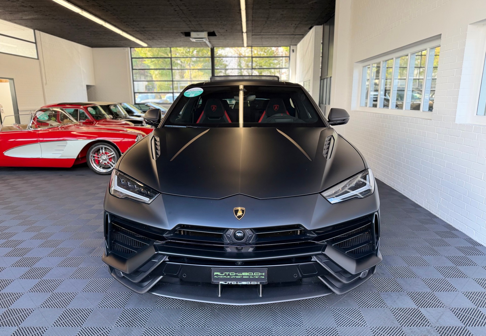 LAMBORGHINI Urus Performante ( CH AUTO ) 666 PS + ABSOLUT FULL OPTION !-image-6