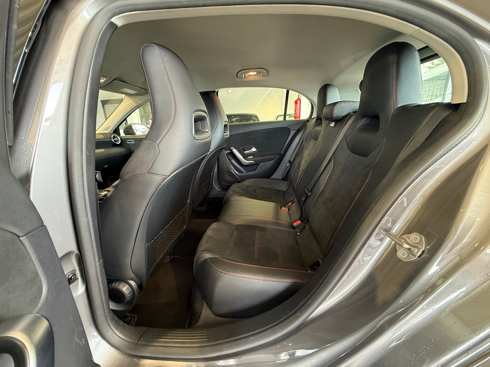 MERCEDES-BENZ A 180 AMG Line 7G-DCT *** DISTANZREGLER***-image-15
