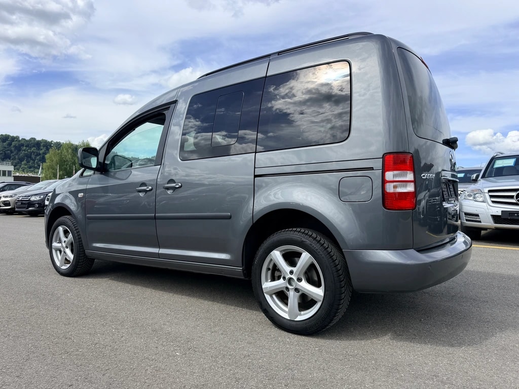 VW Caddy 1.6 TDI Blue Motion Technology Highline-image-7