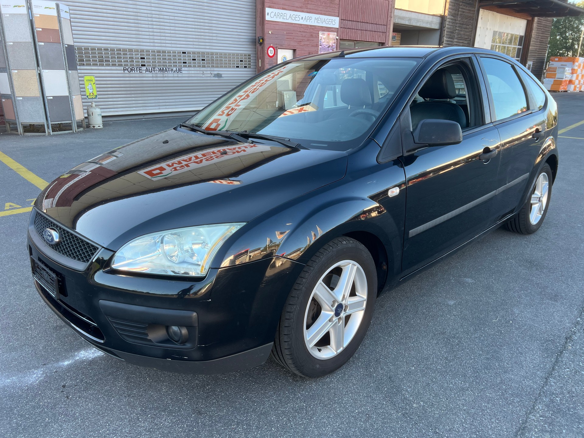 FORD Focus 1.6i VCT Titanium-image-0