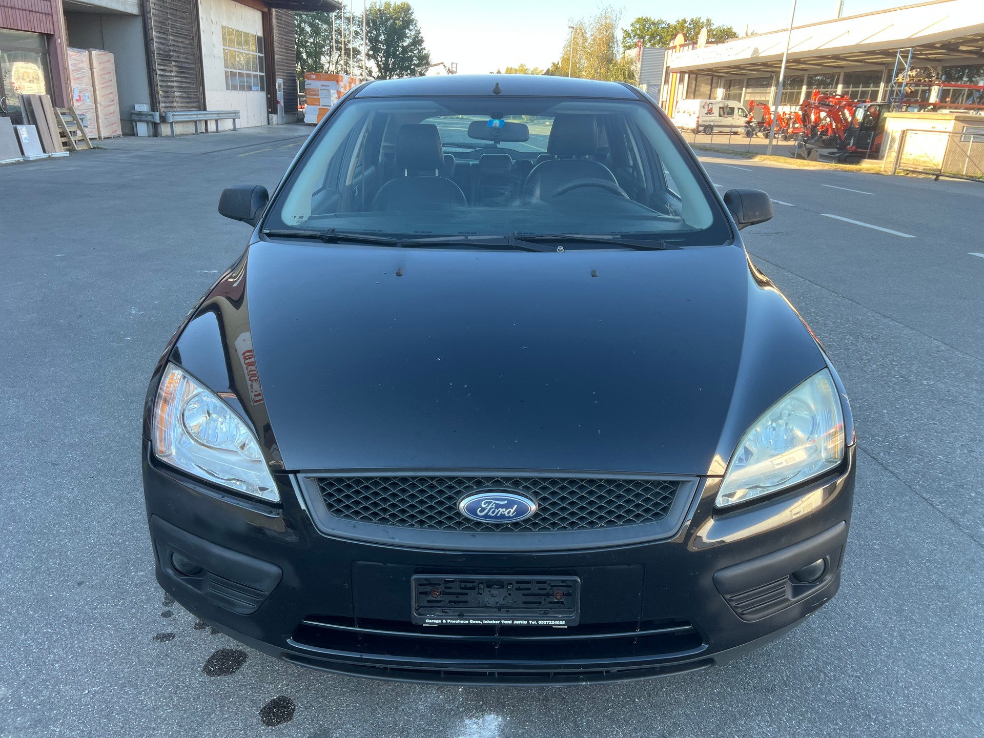 FORD Focus 1.6i VCT Titanium-image-4