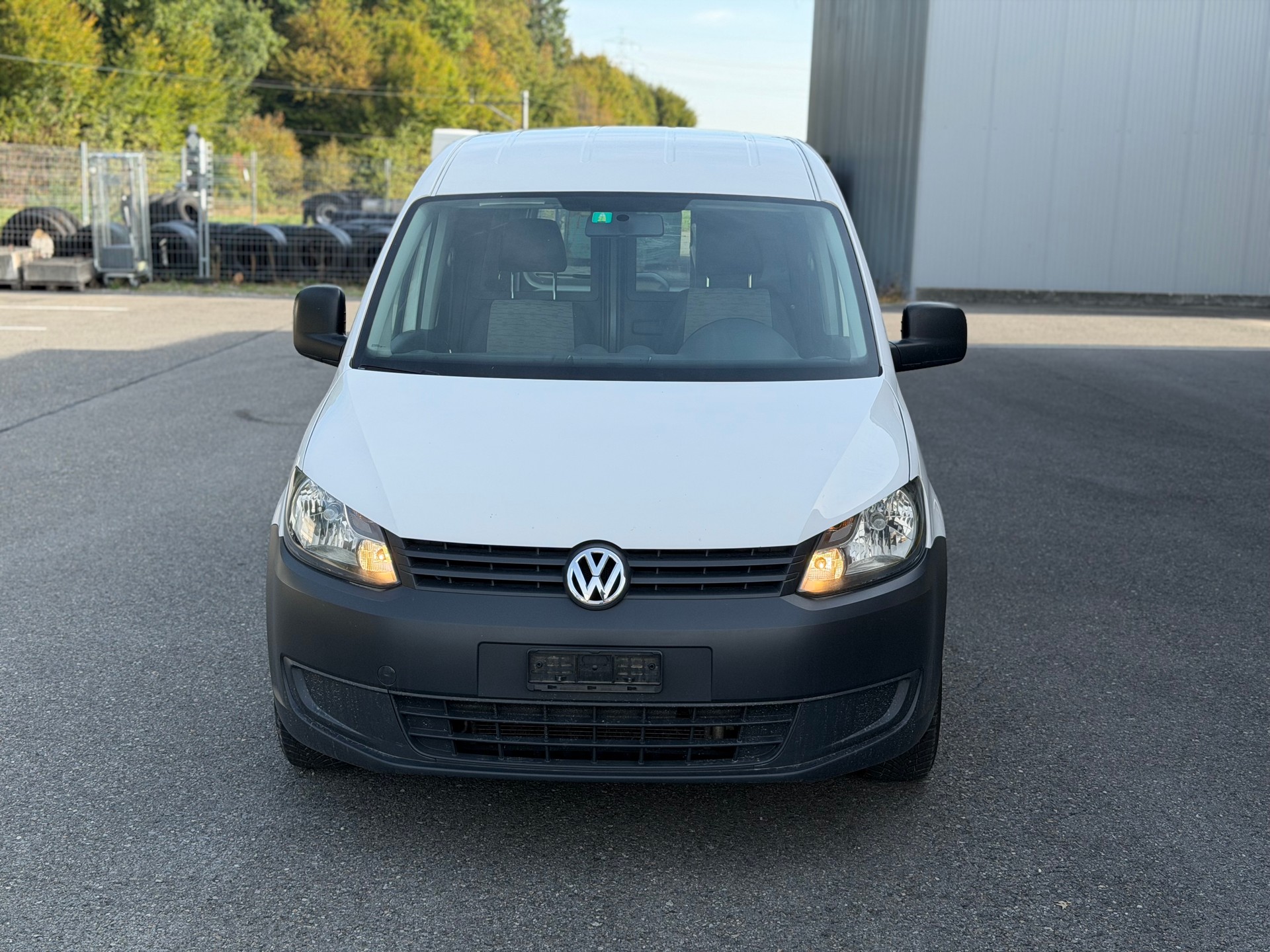 VW Caddy Maxi 1.6 TDI-image-1