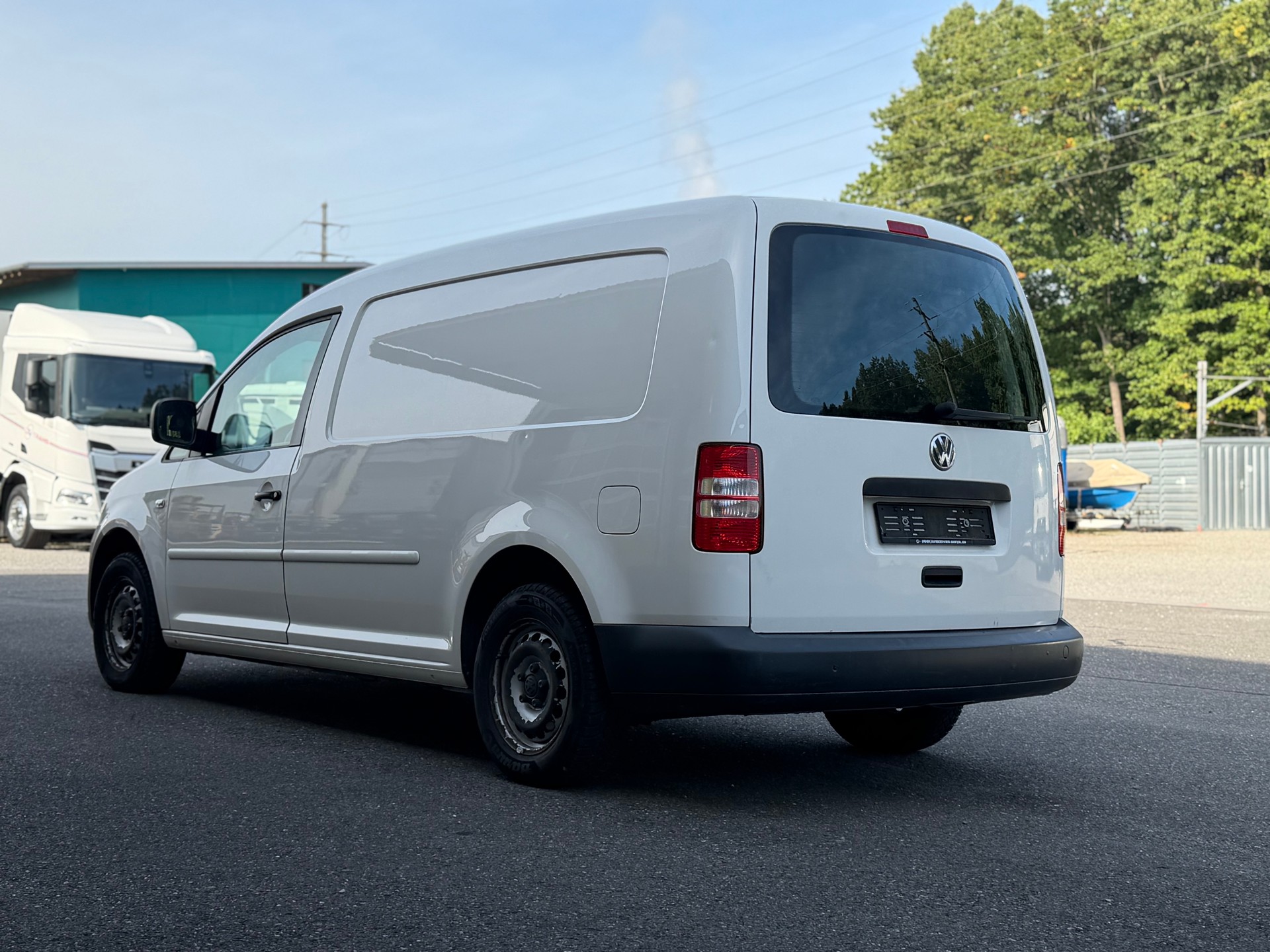 VW Caddy Maxi 1.6 TDI-image-3