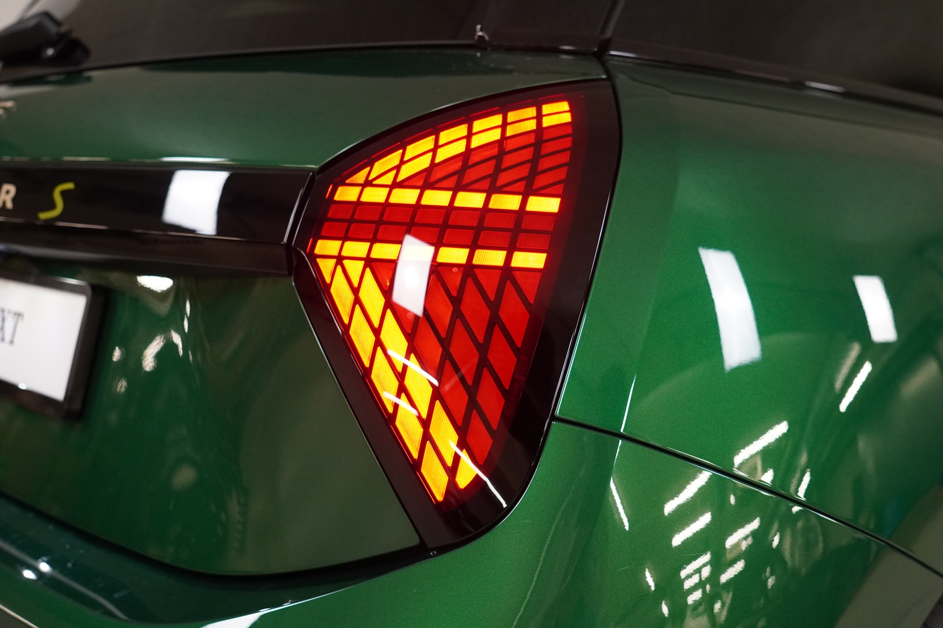 MINI Cooper SE-image-16