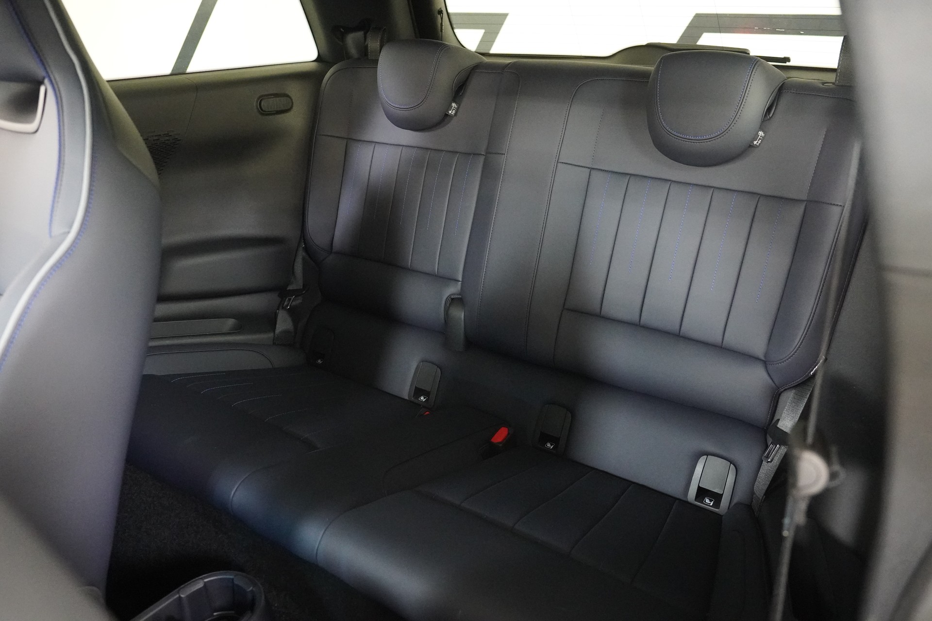 MINI Cooper SE-image-13